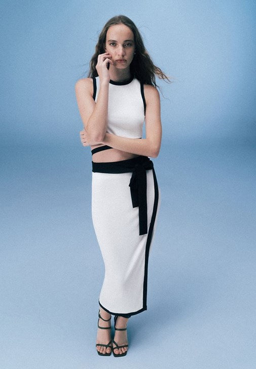 WRAP MIDI SKIRT - WHITE