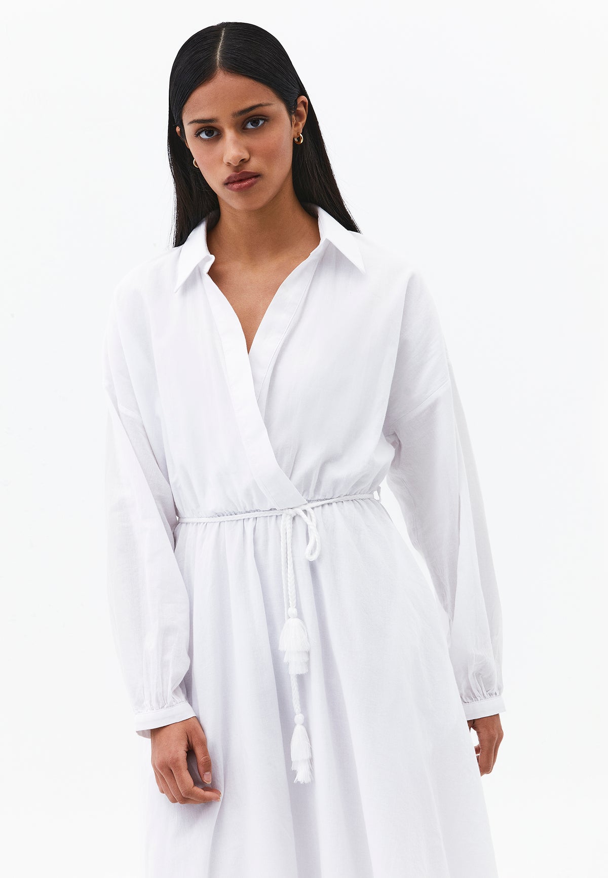 A-Line Long Shirt Collar Dress With Belt Detail - White