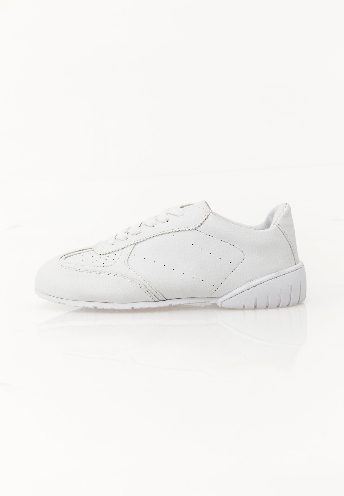 Daily Women's Shoes - WHITE