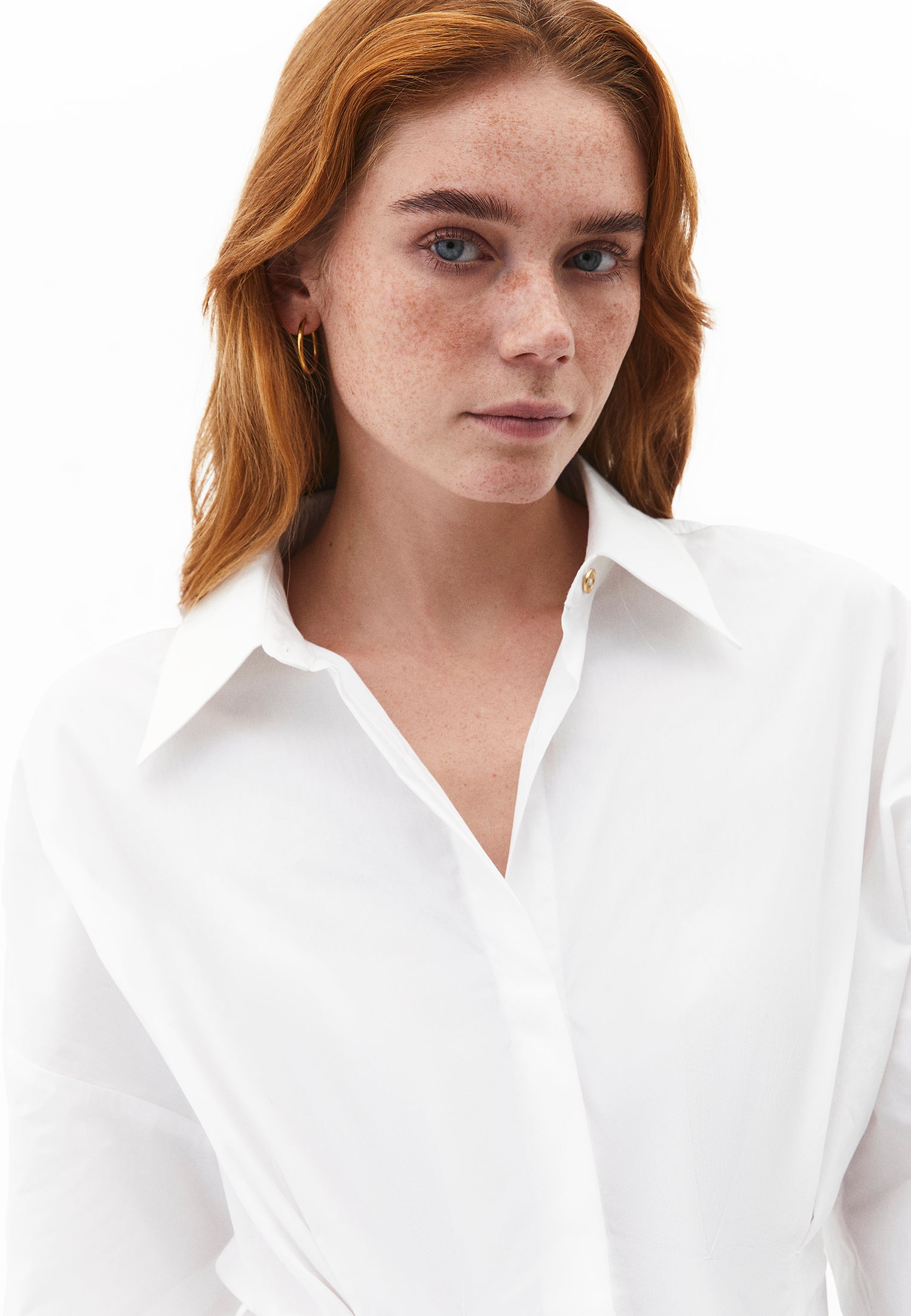 Standard Pleated Shirt With Closed Fit - WHITE