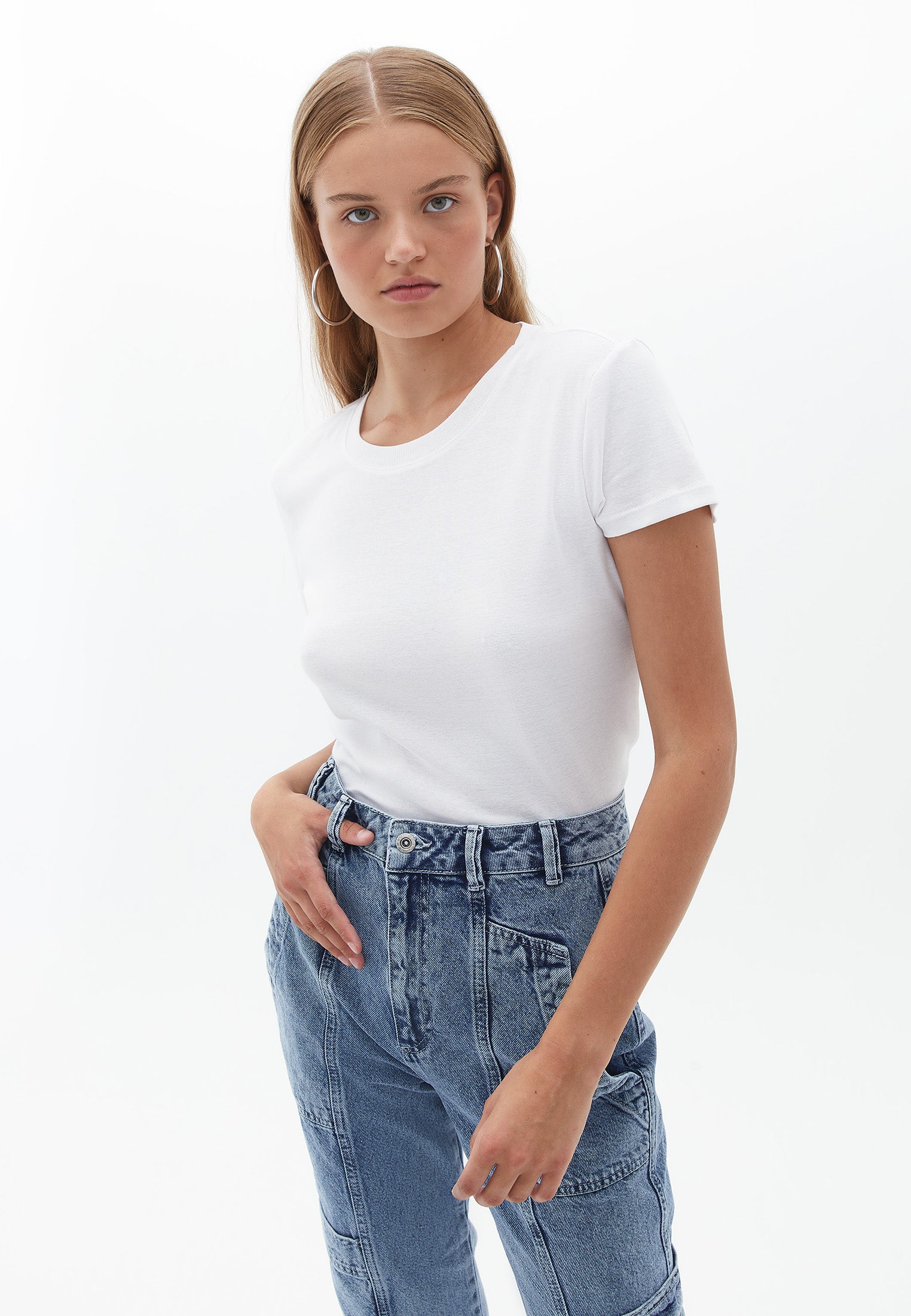 CREW NECK LOOSE T-SHIRT - WHITE