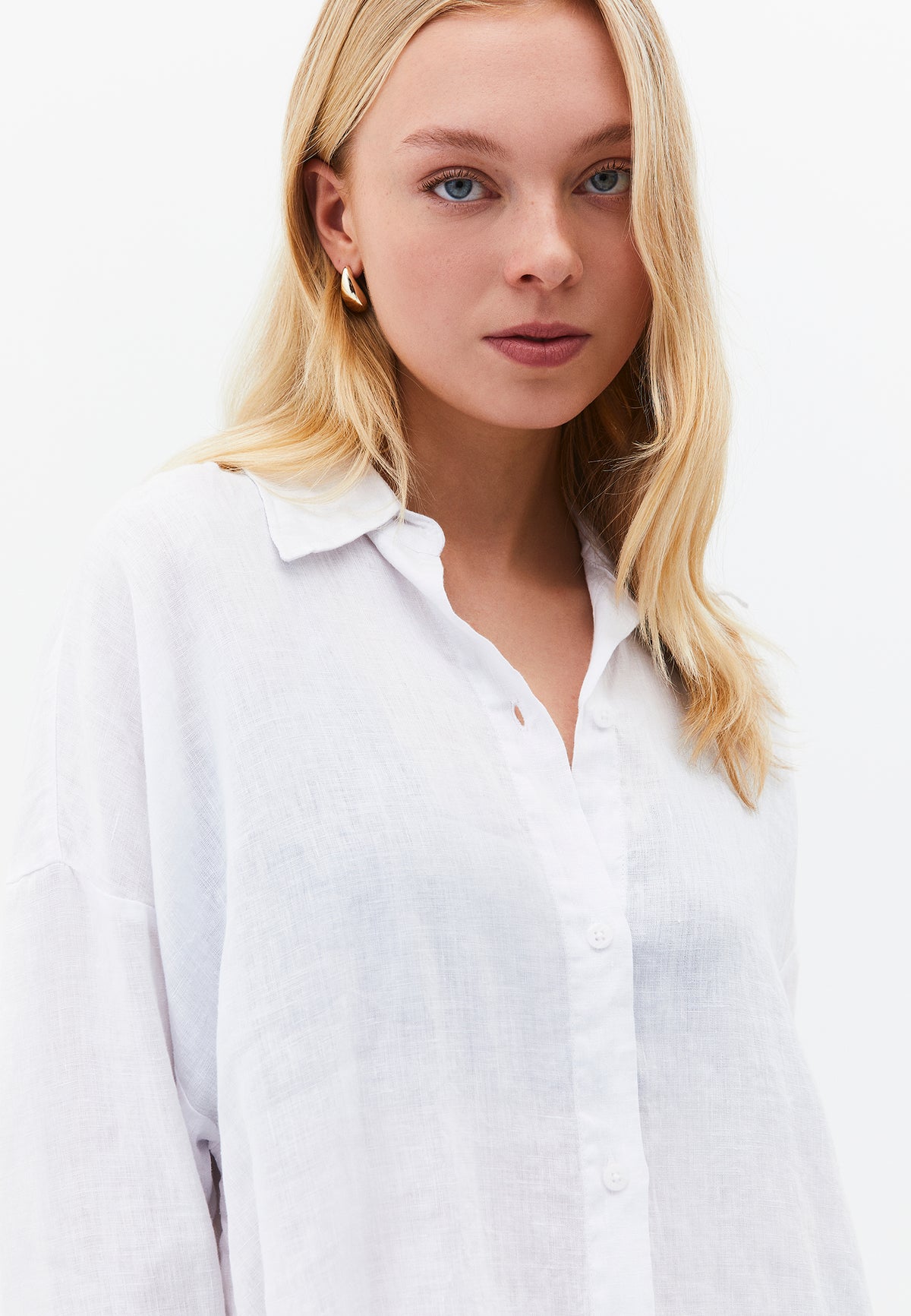 Oversize Shirt Collar Long Shirt - White