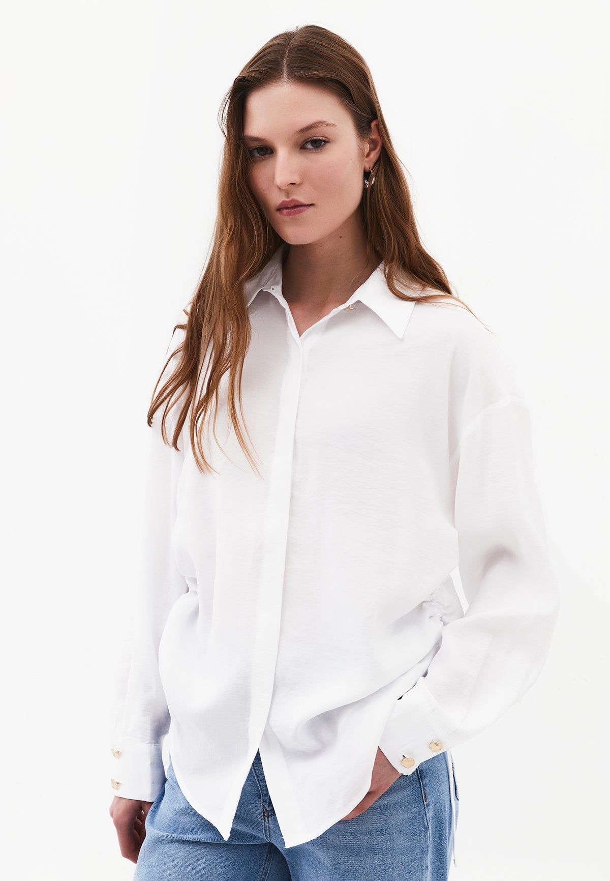 Oversize Long Sleeve Shirt with Ruching and Buttons - White