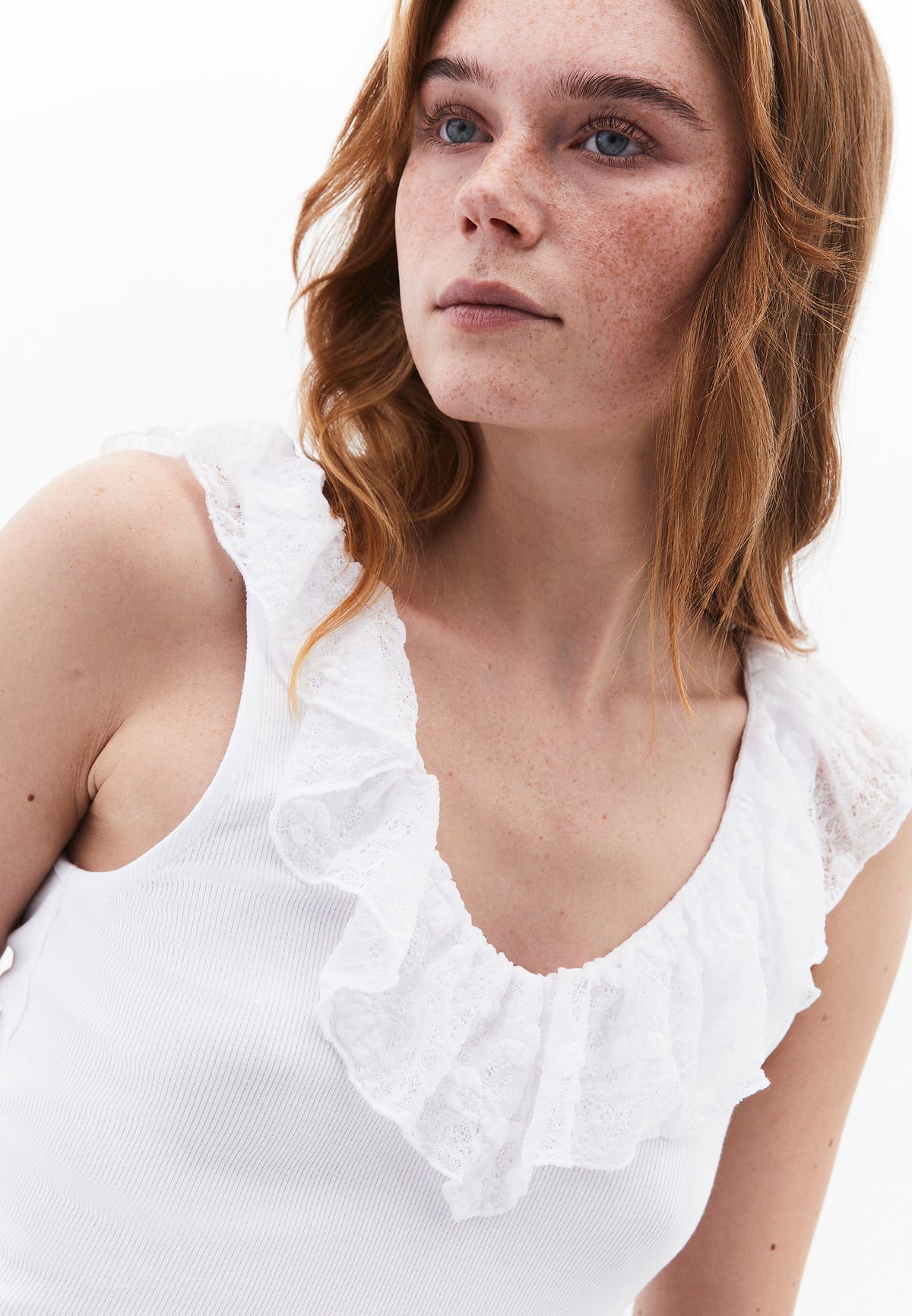 V Neck Frilled Tank Top - WHITE