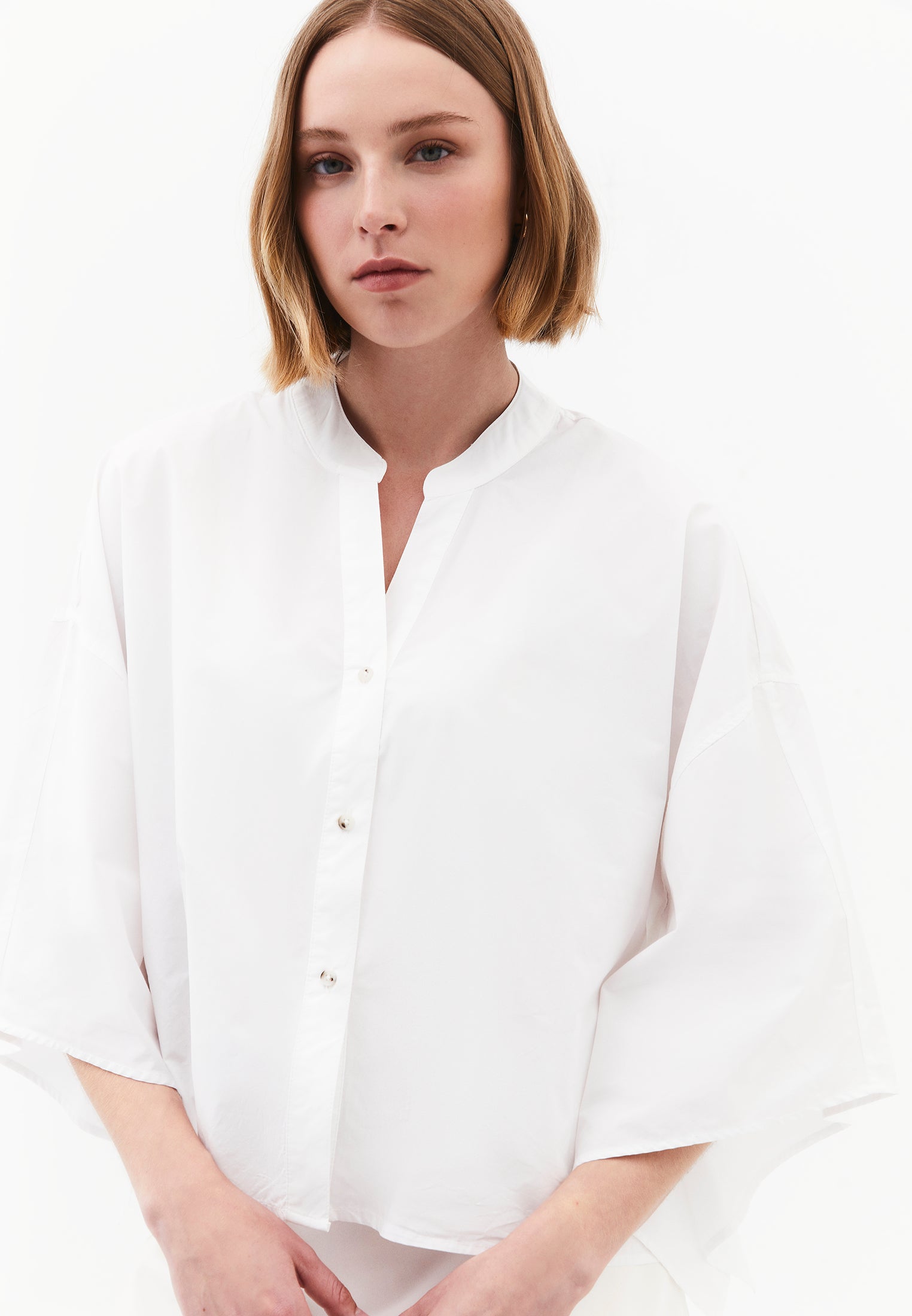 Oversized Short-Sleeve Band Collar Shirt - WHITE