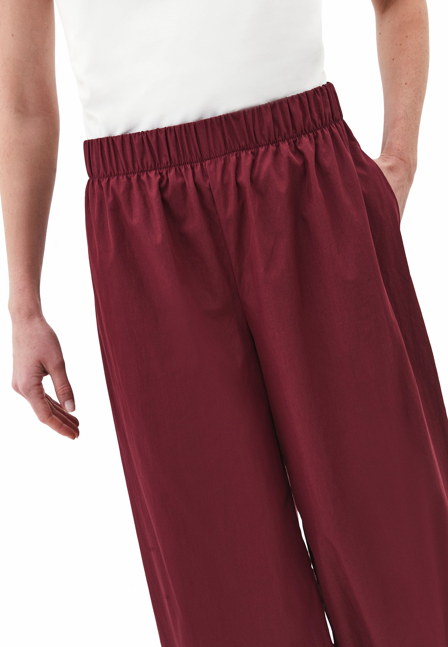 Jogger High Waist Long Trousers - WINDSOR WINE