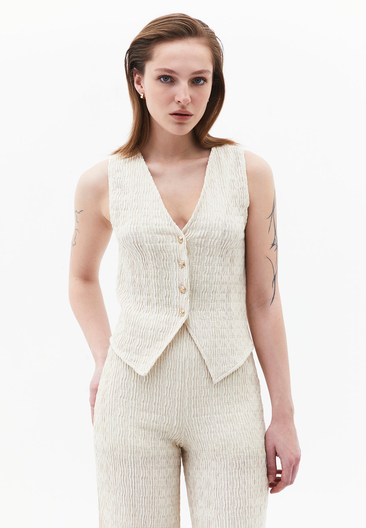 V Neck Closed Form Vest - Cream