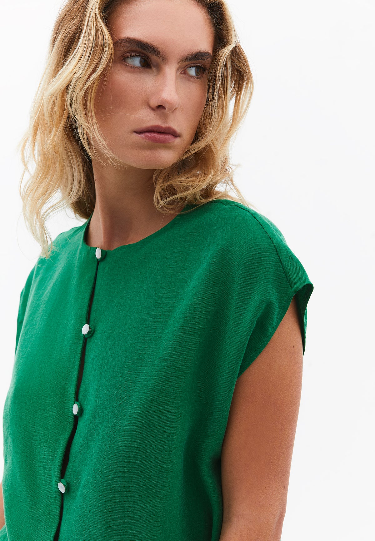 Loose Blouse With Boat Neck And Button Details - Green