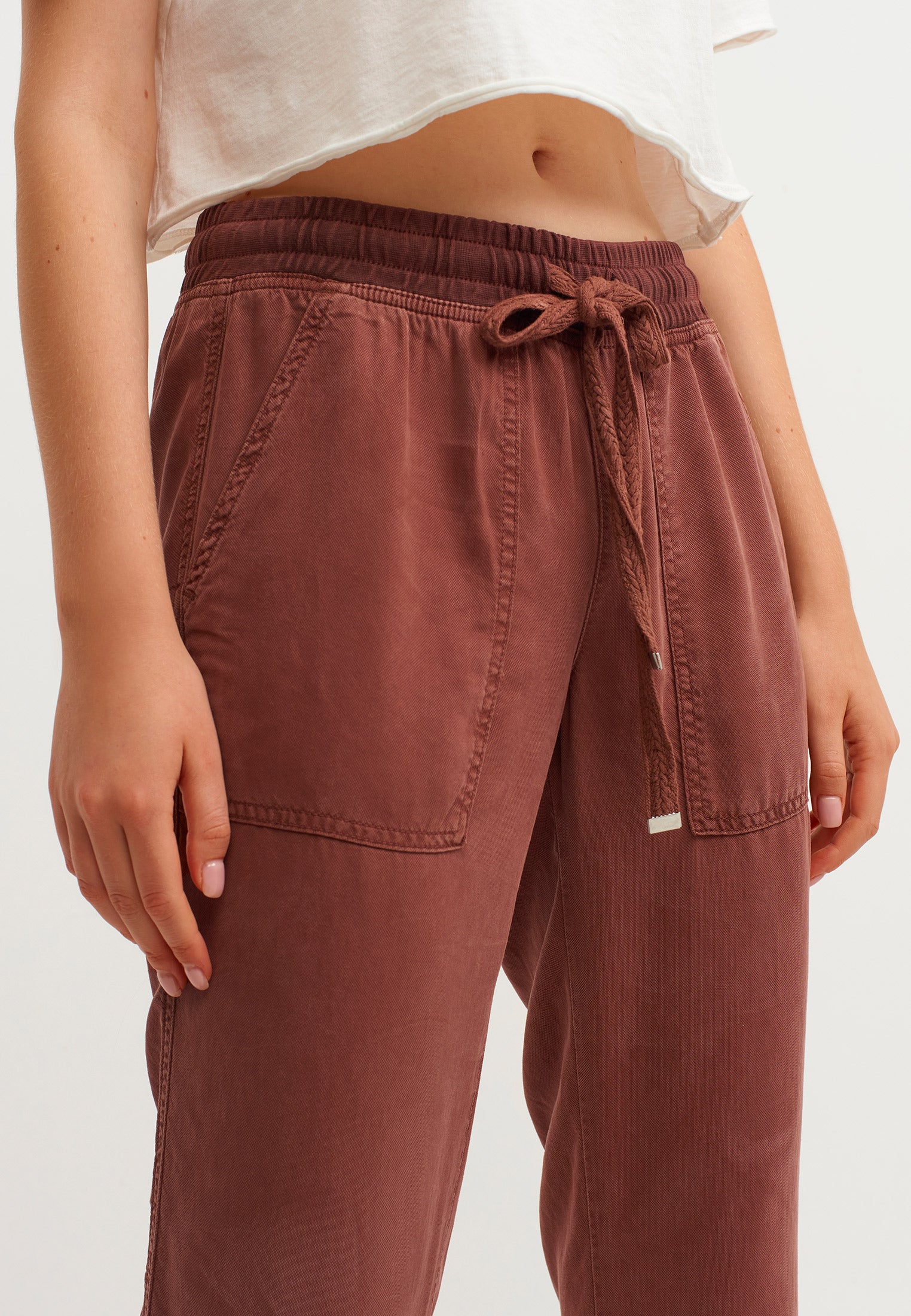 POCKETED JOGGER PANTS - ANTIK DARK APRICOT