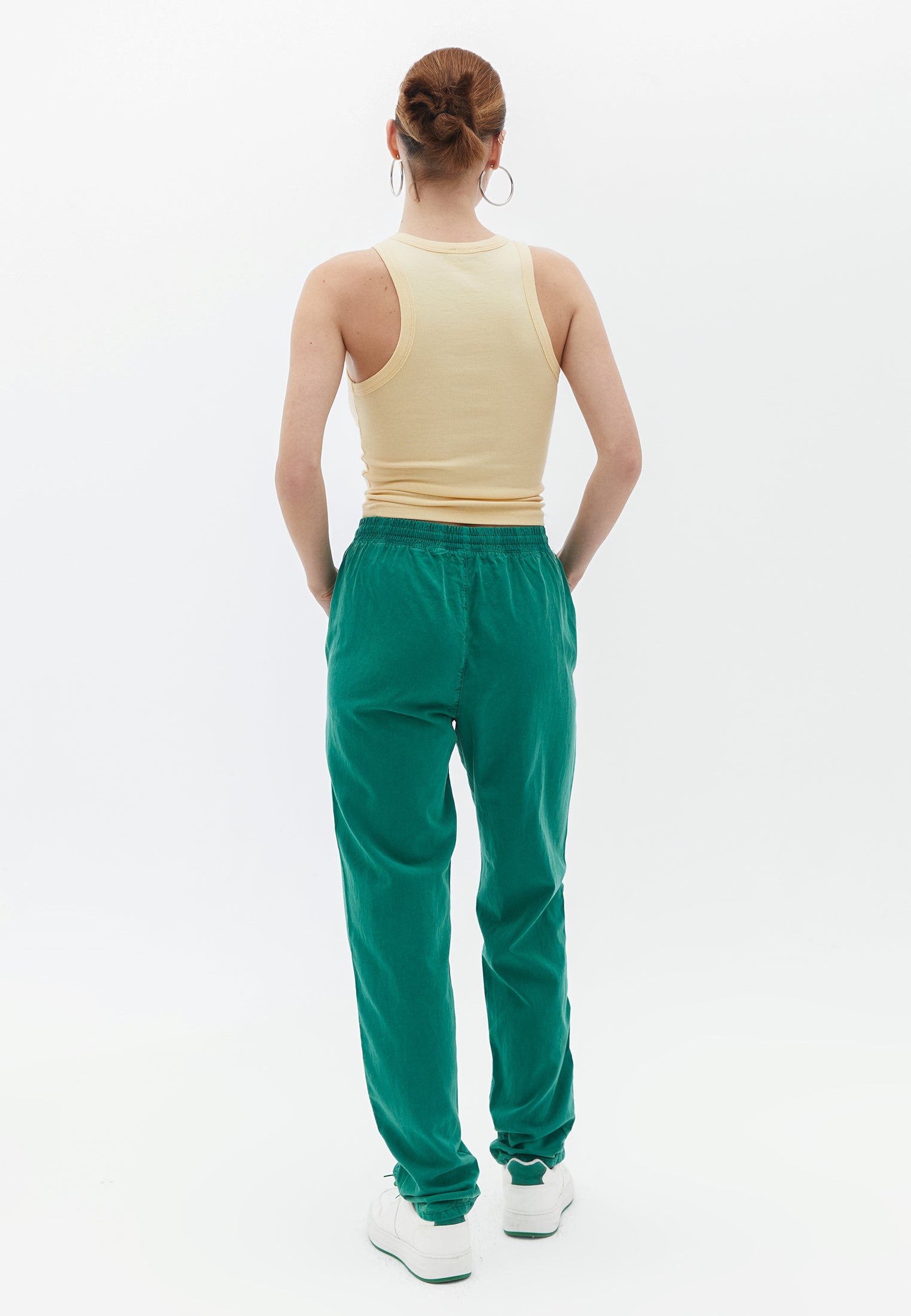 CARROT CUT TROUSERS WITH POCKETS - ANTIK PINE GREEN