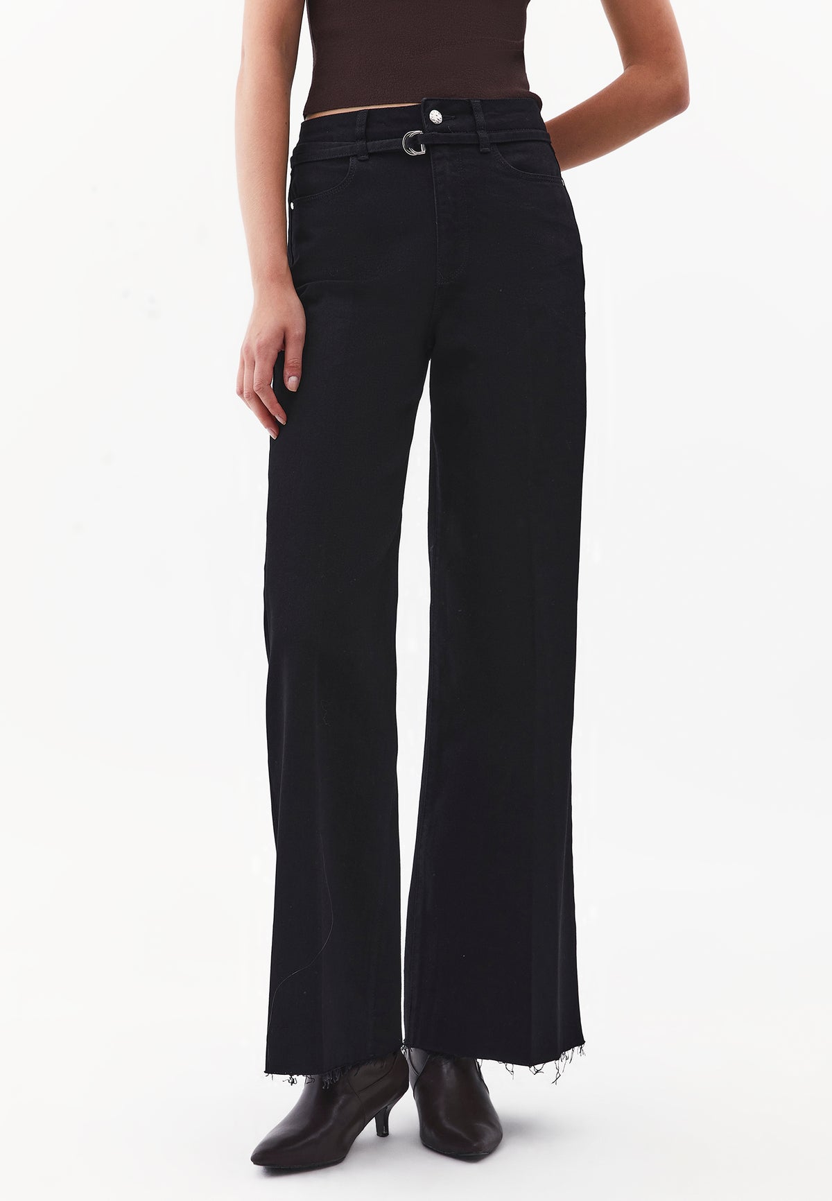 Wide Leg Belted Trousers - Black