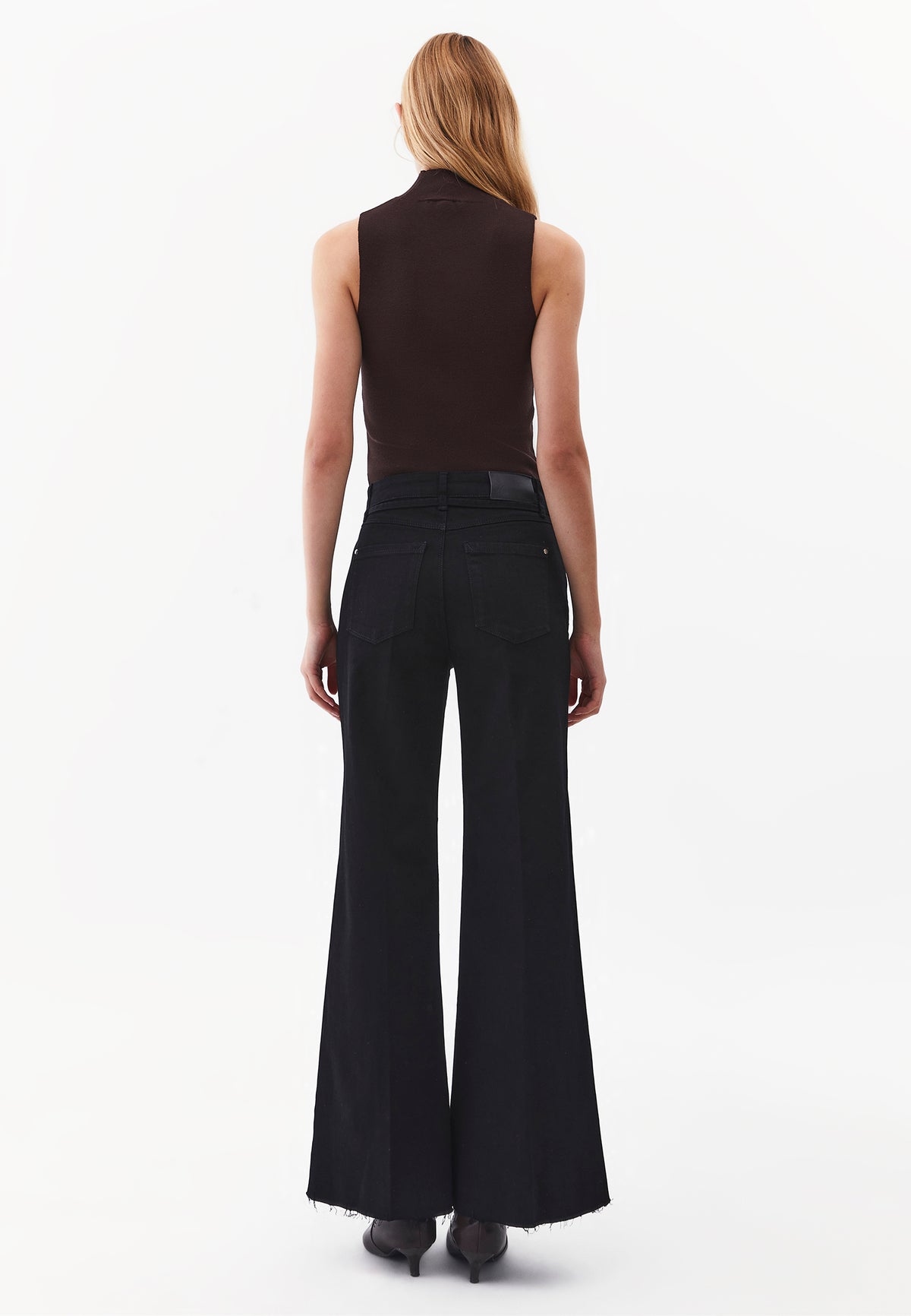 Wide Leg Belted Trousers - Black