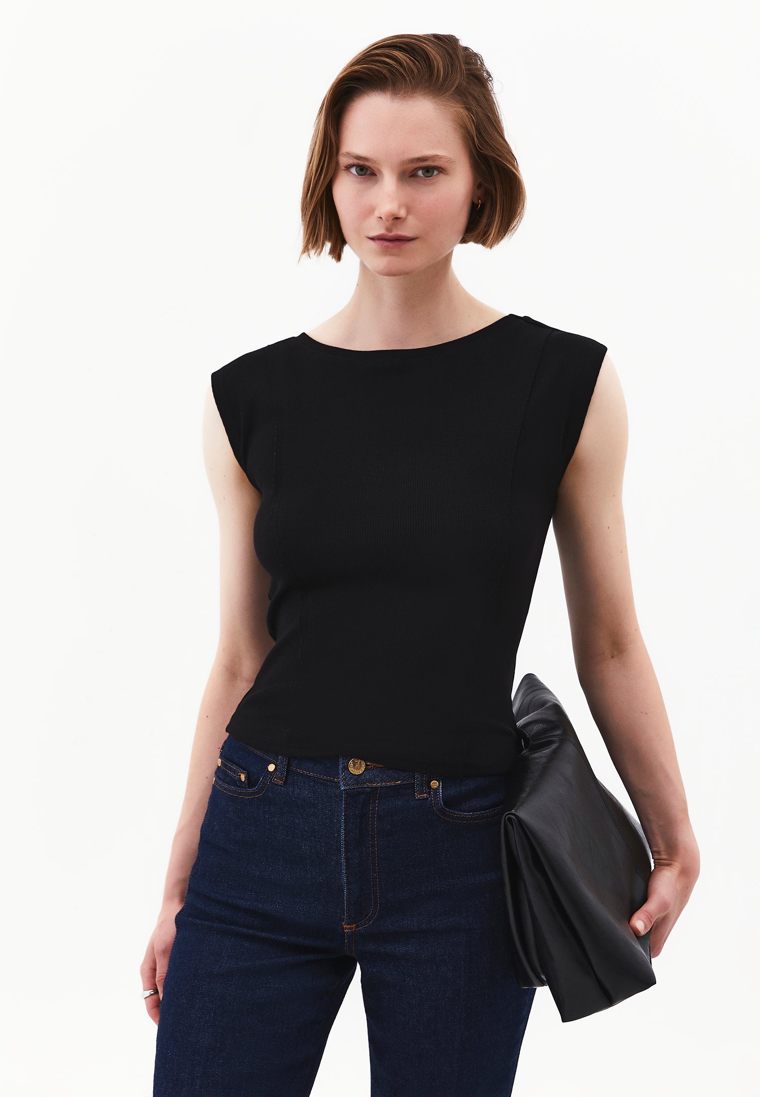 Boat Neck Sleeveless T-Shirt - BLACK