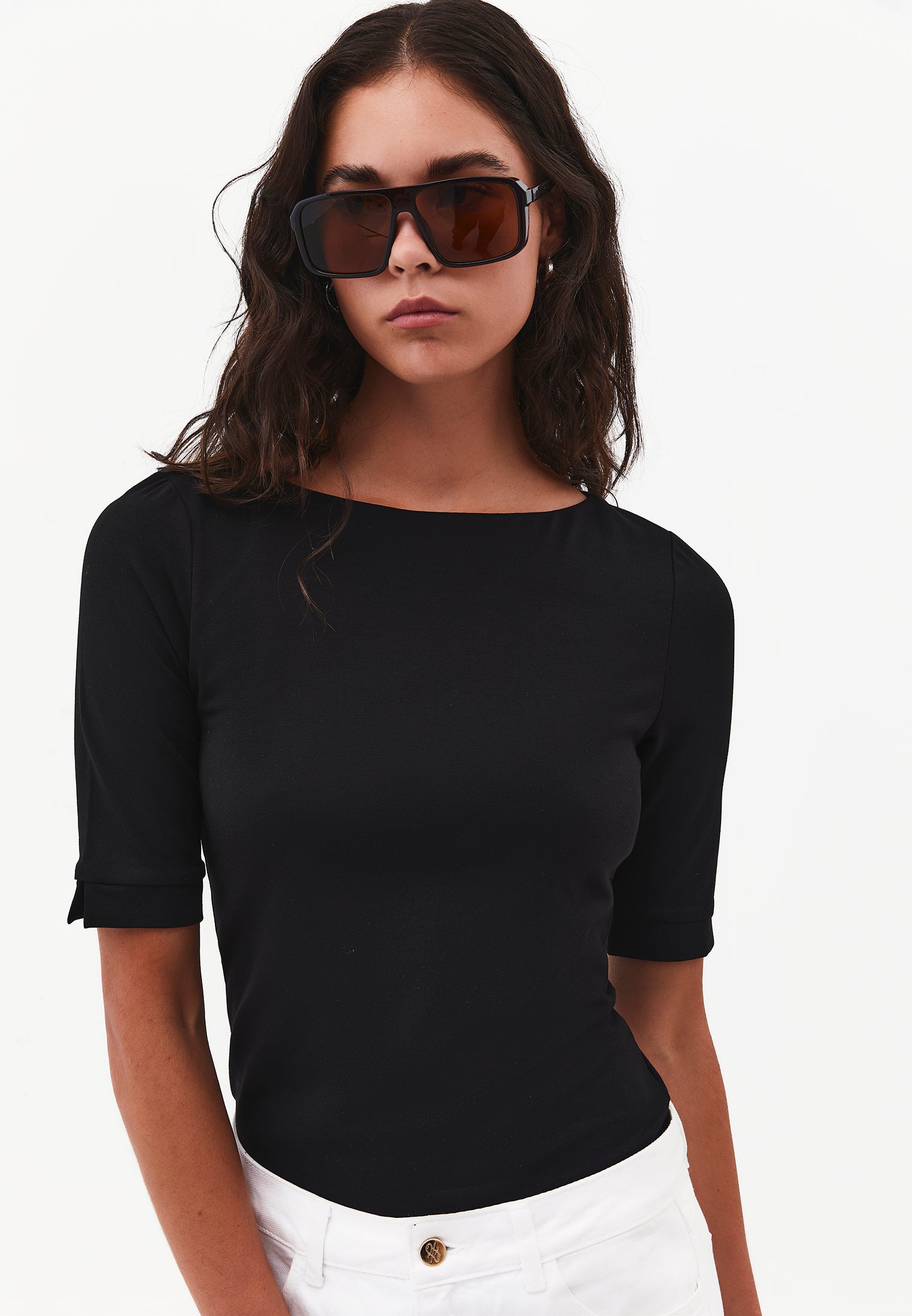 Boat Neck Half Sleeve Bodycon T-Shirt - BLACK