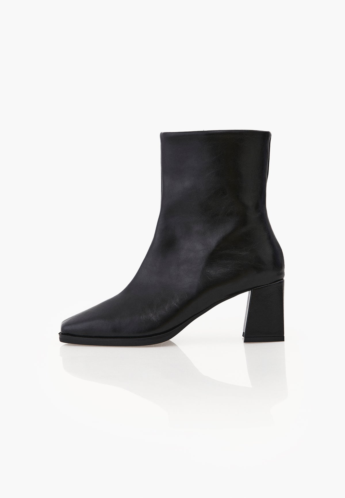 Classic Boot - Black