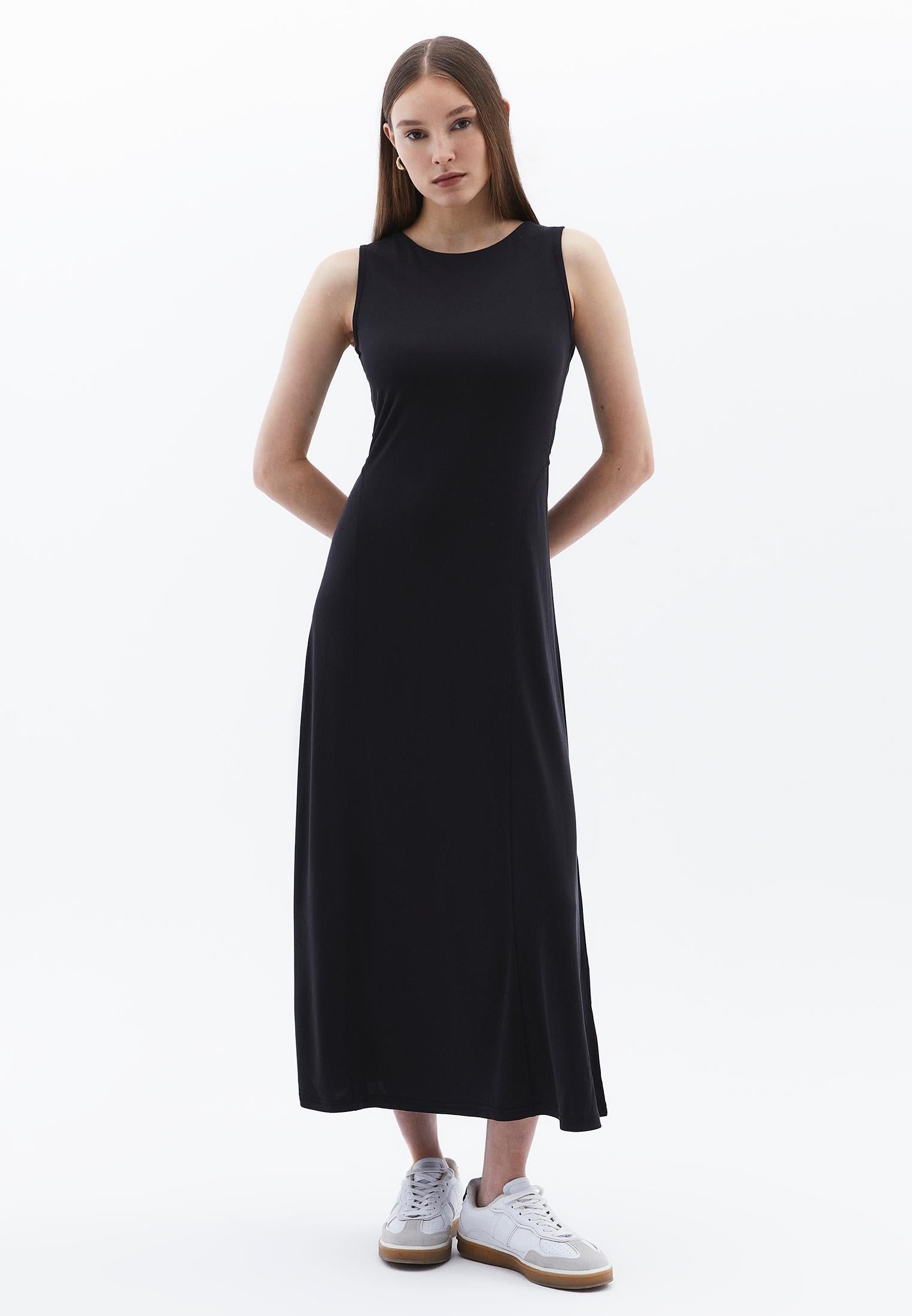 A Line Midi Dress - BLACK