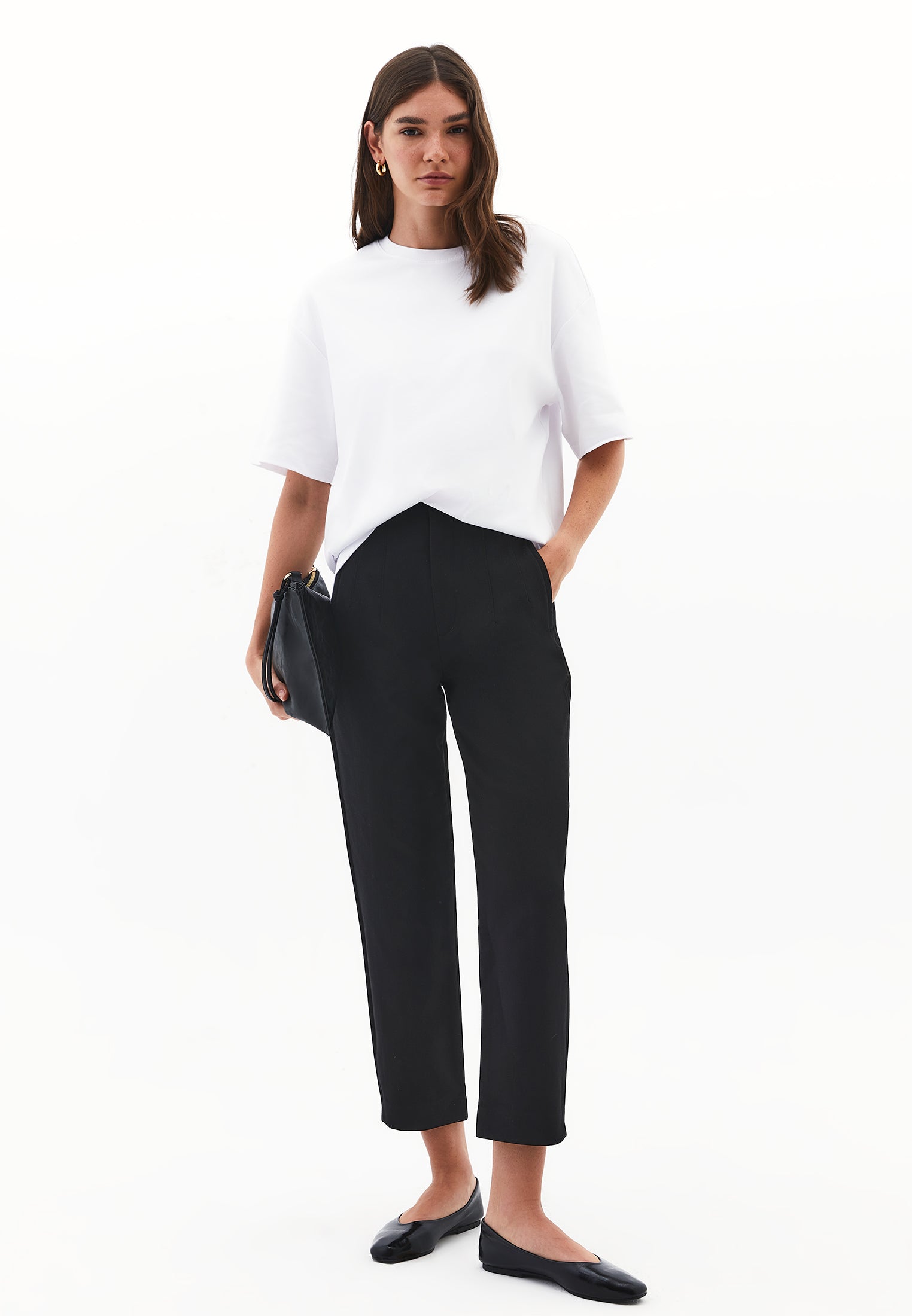Carrot Cut High Waist Pants - BLACK