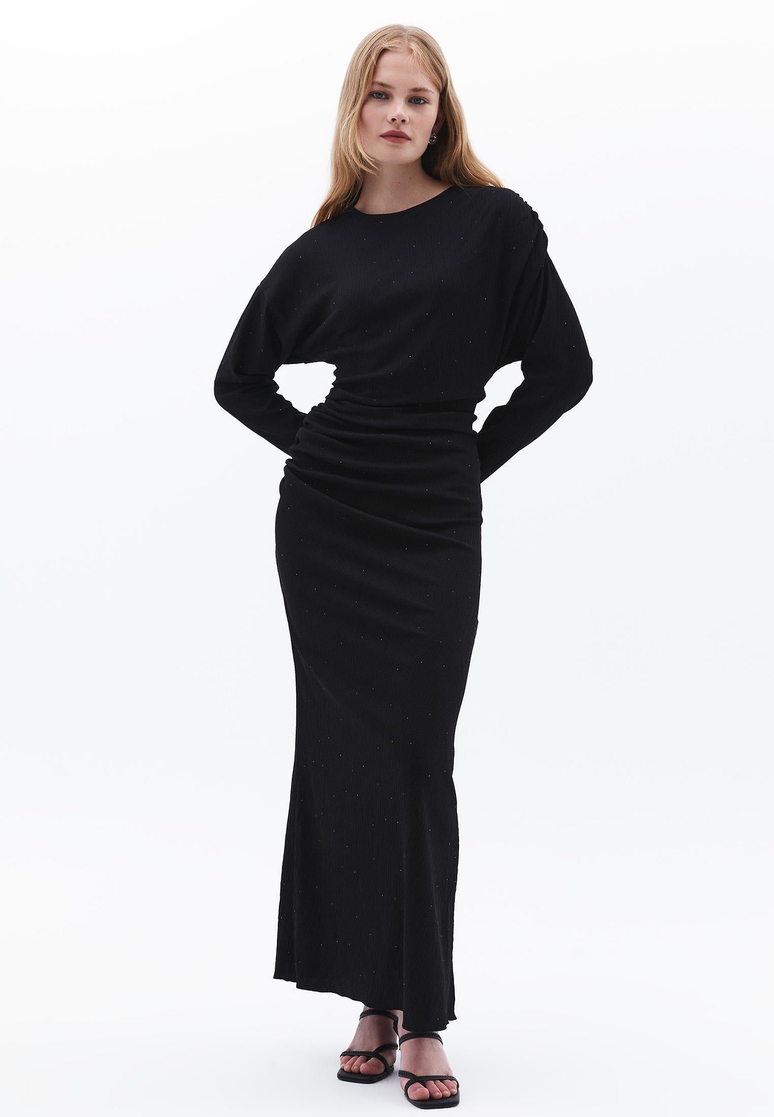 Long Dress With Ruched Crew Neck - BLACK