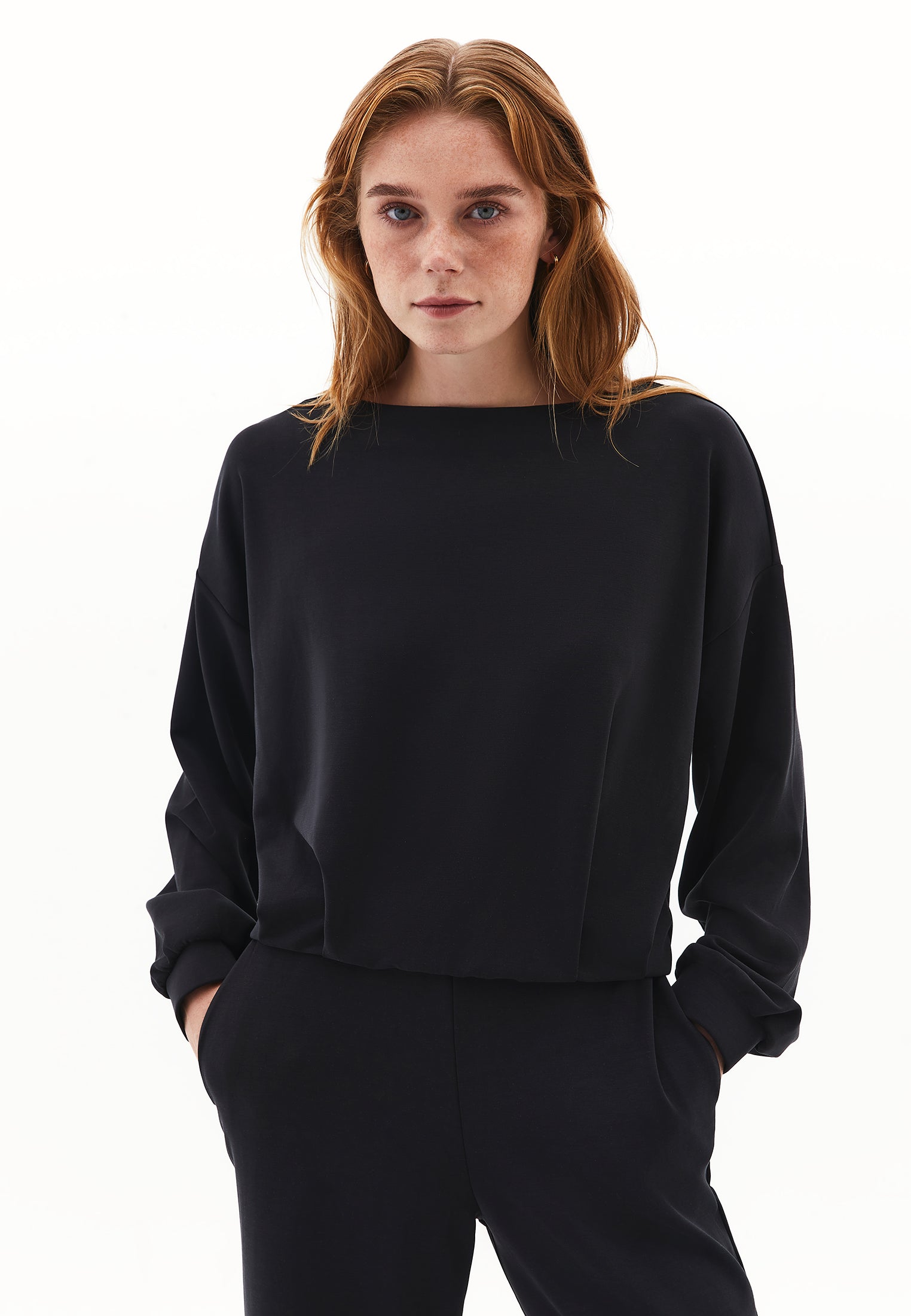 V neck modal sweatshirt - BLACK