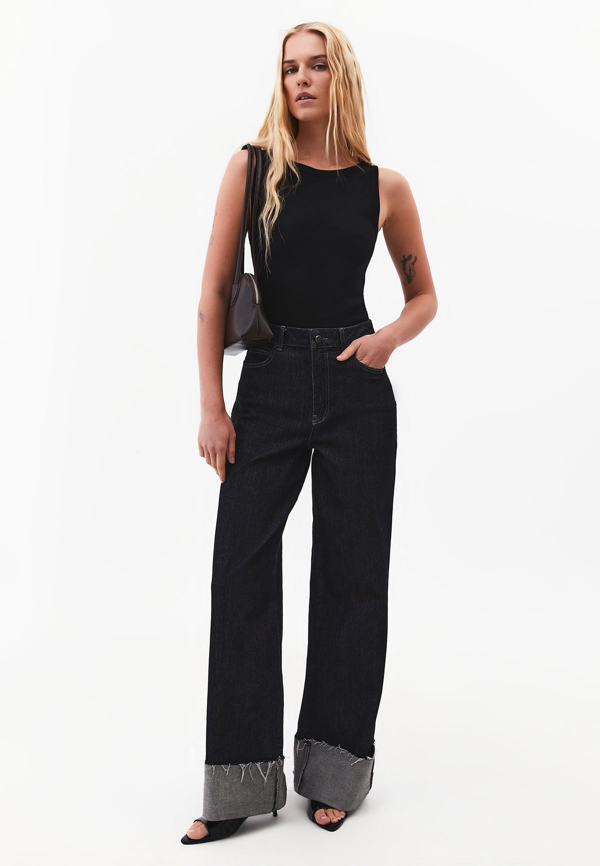 Boat Neck Tank Top - BLACK