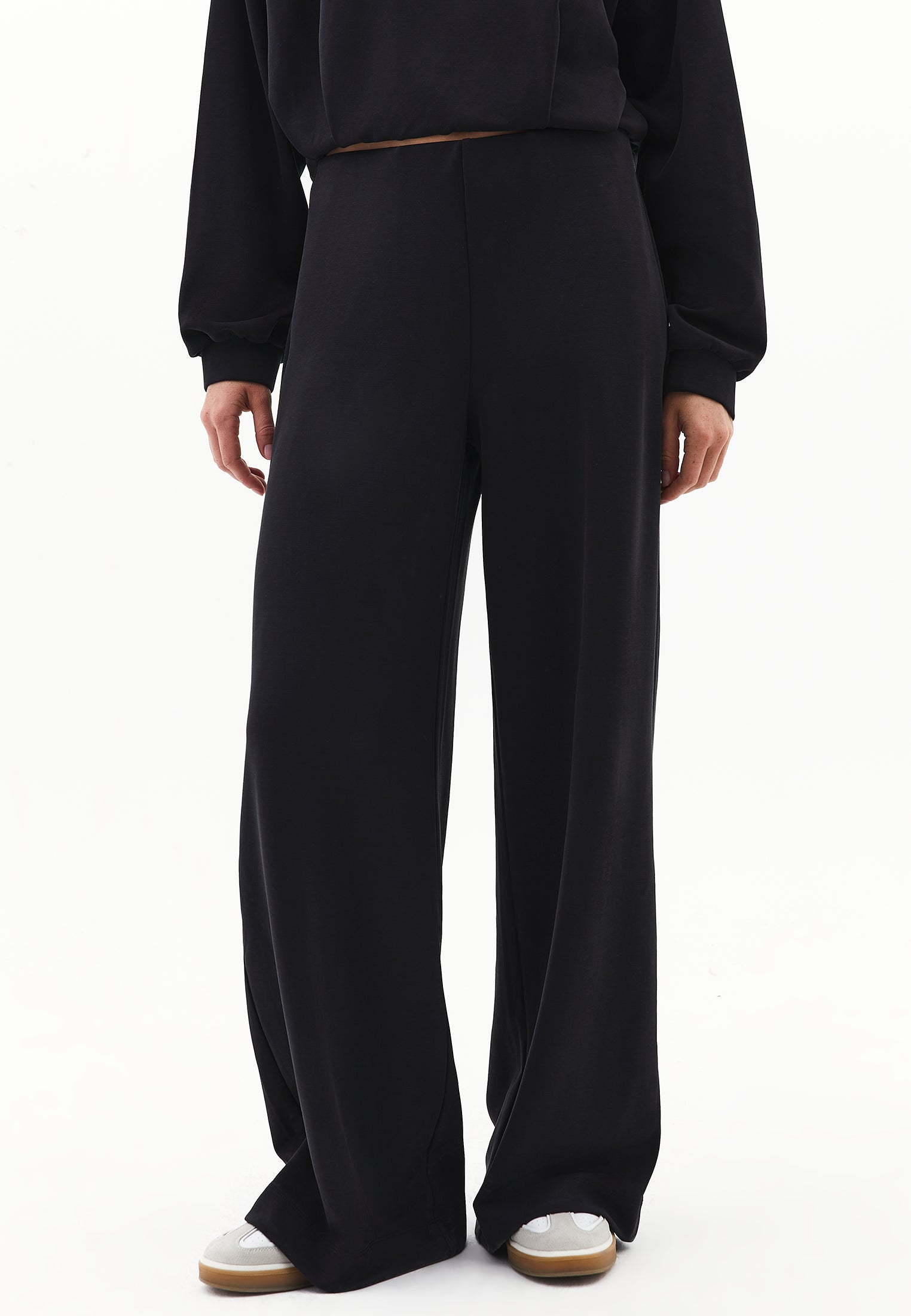 Modal content wide leg pants - BLACK