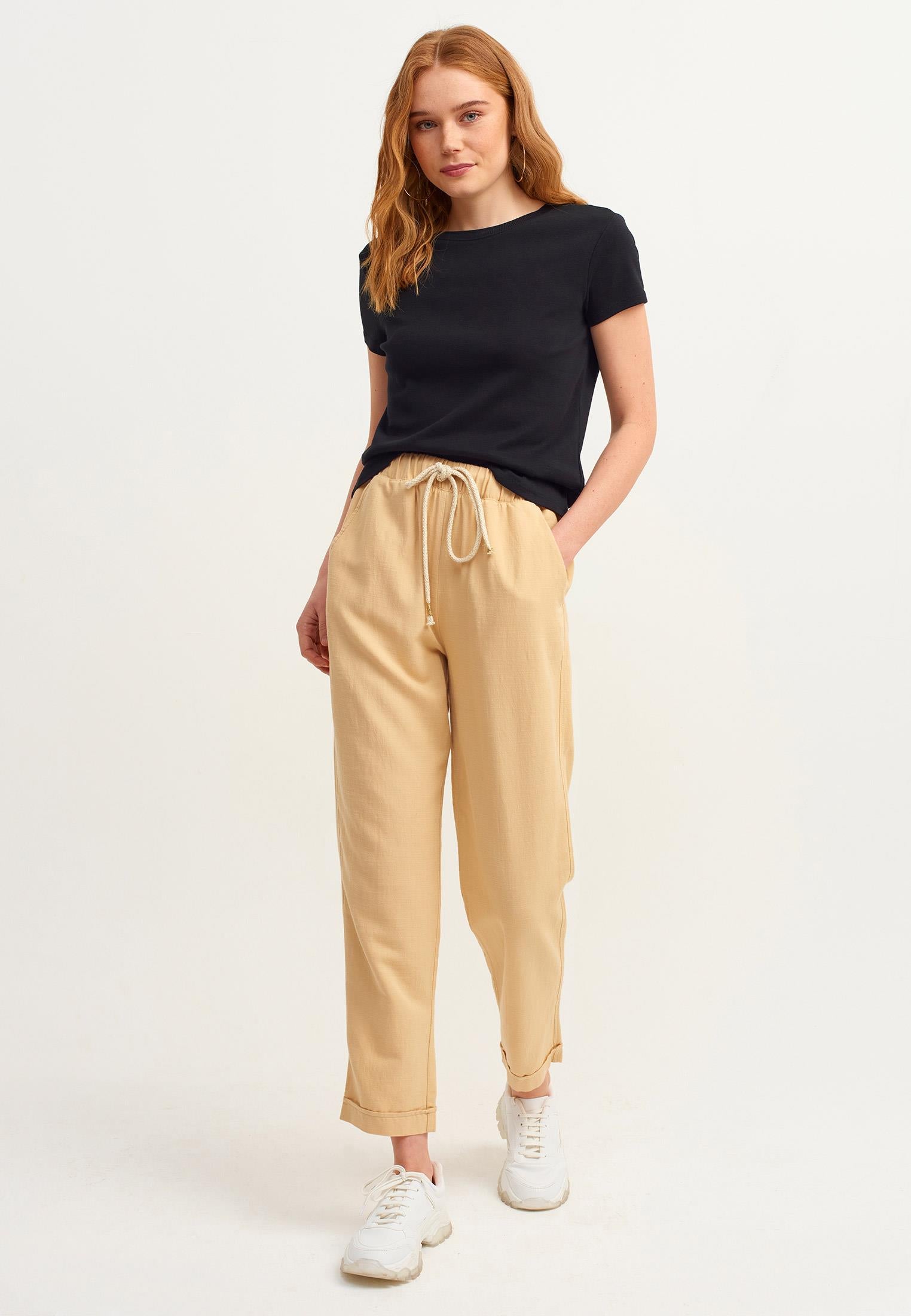 Crew Neck Short Sleeve T-Shirt - BLACK