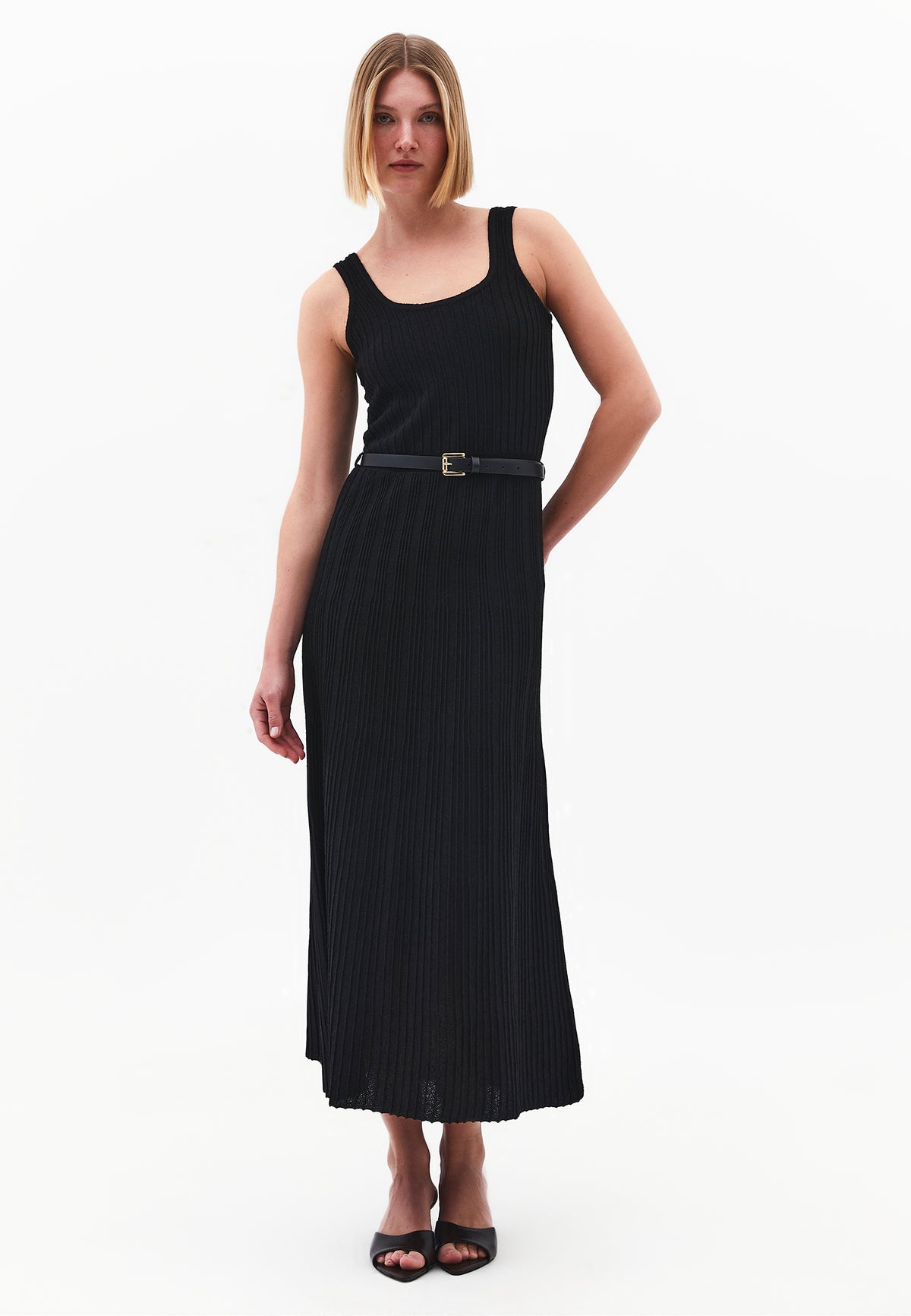 Flared A-Line Sleeveless Dress - Black