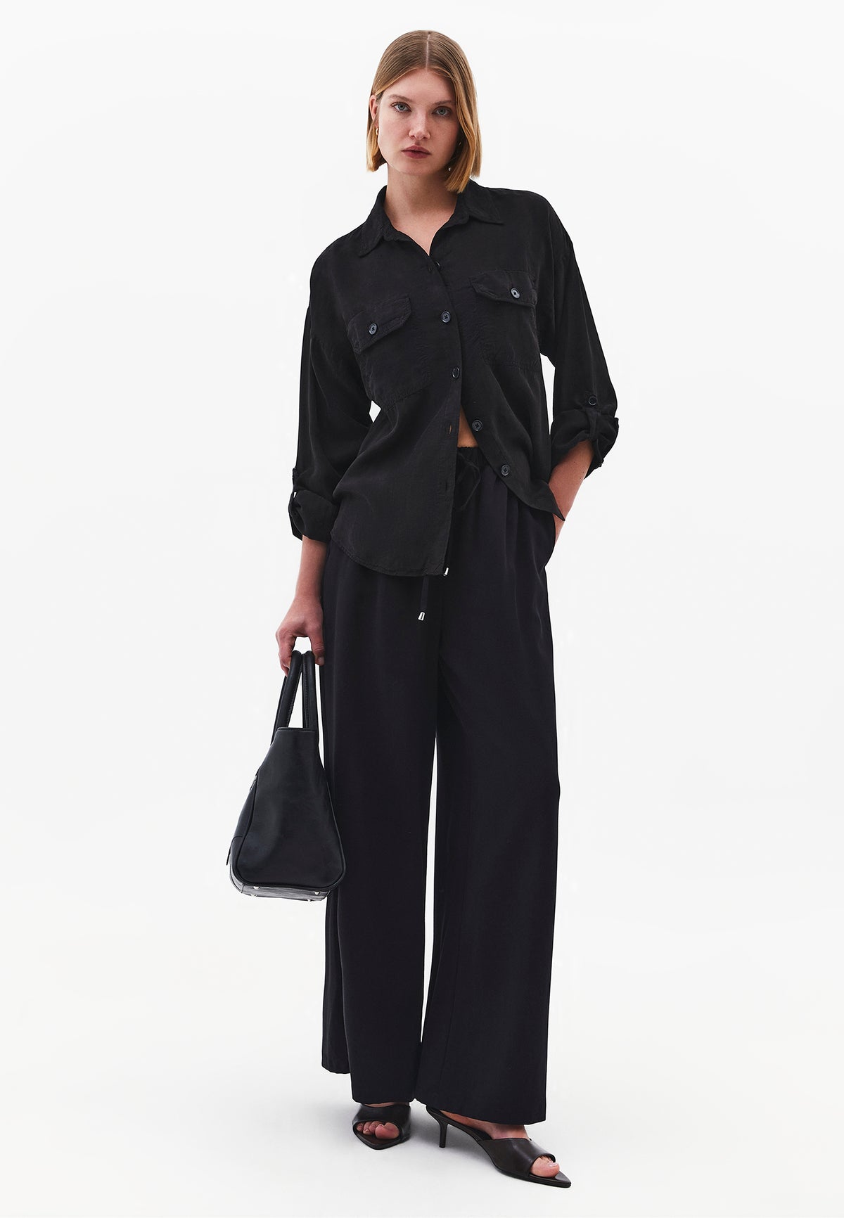 Oversize Pocketed Shirt - Black