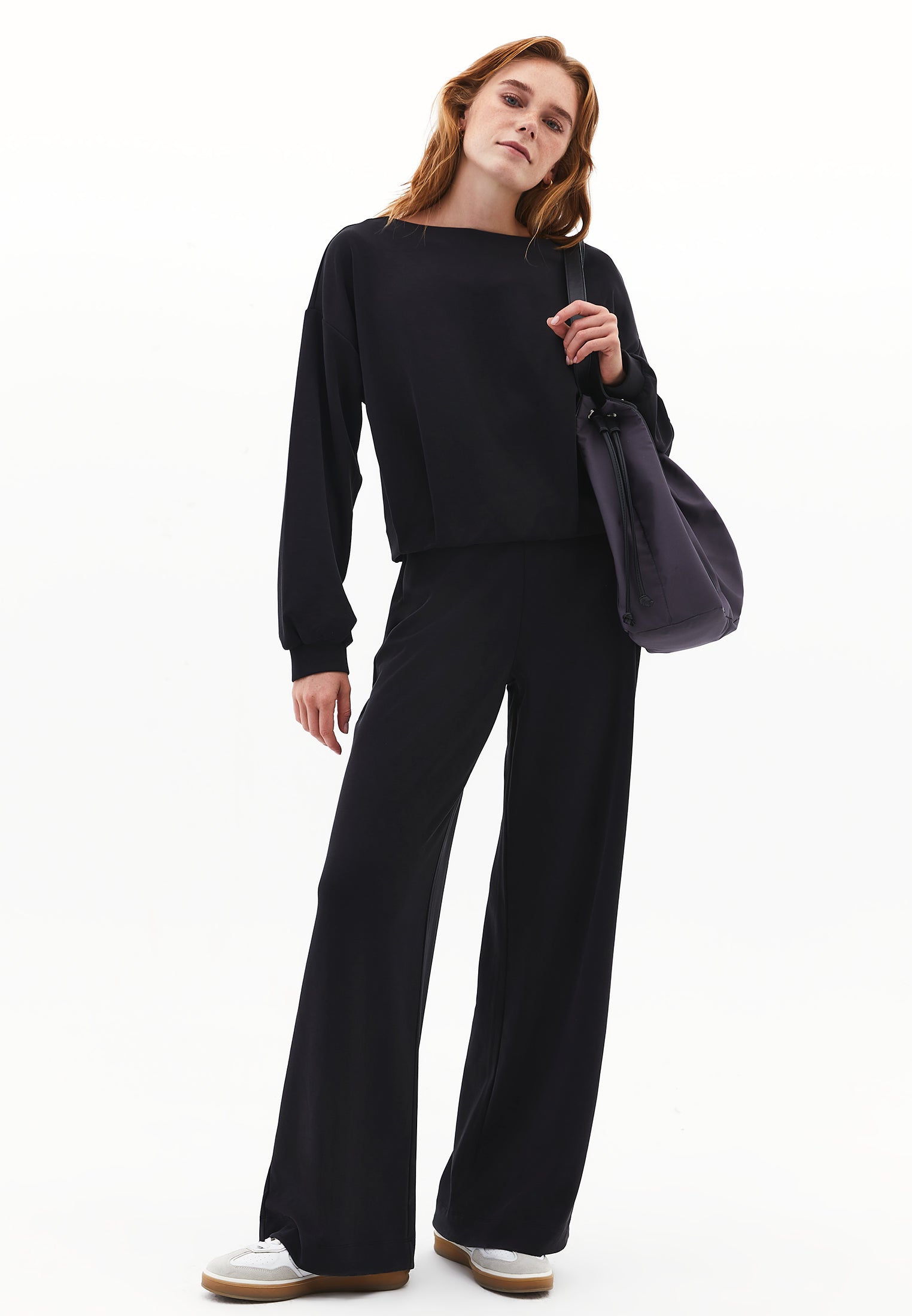 V Neck Modal Sweatshirt - BLACK