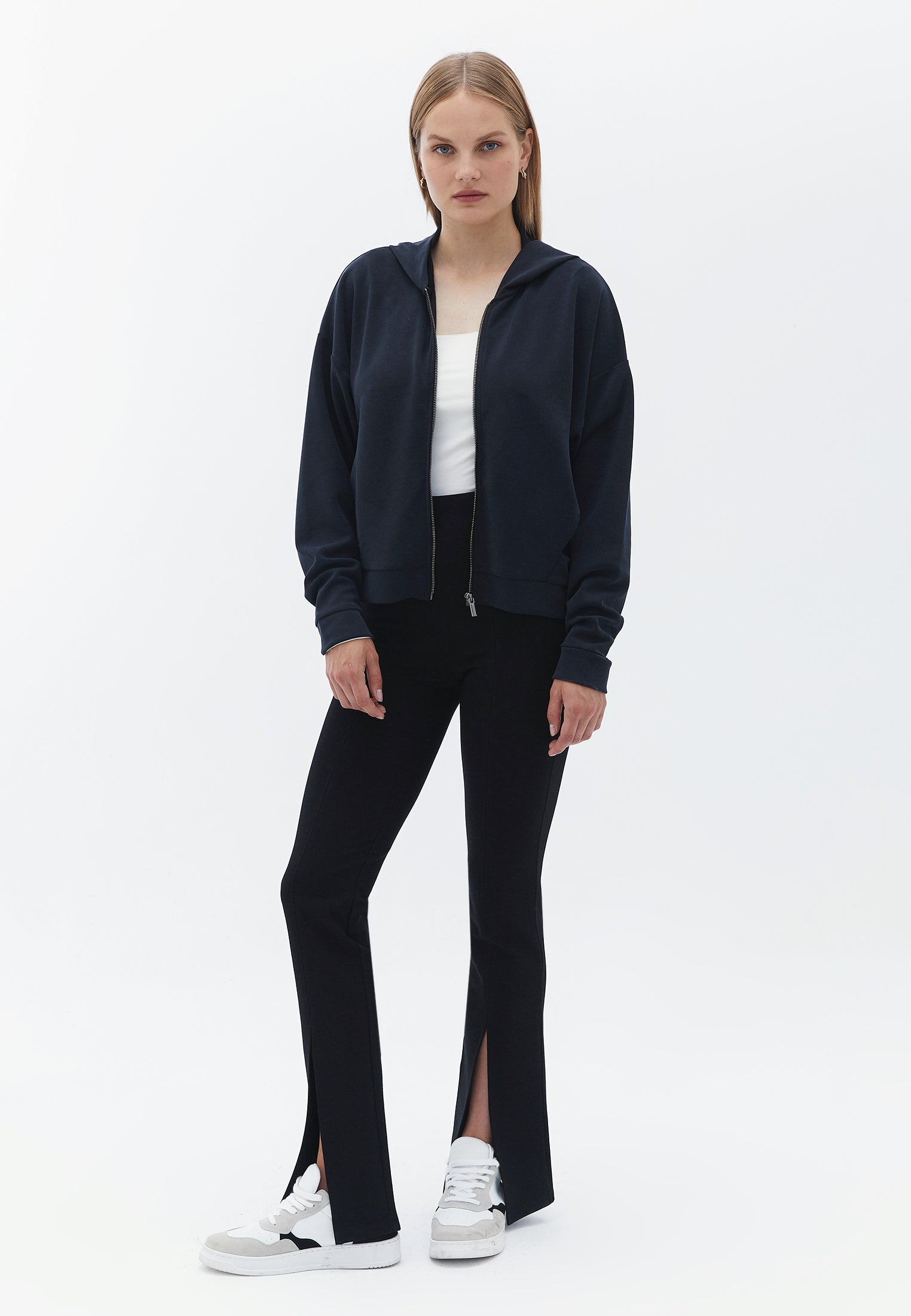 Zero collar detailed jacket - BLACK