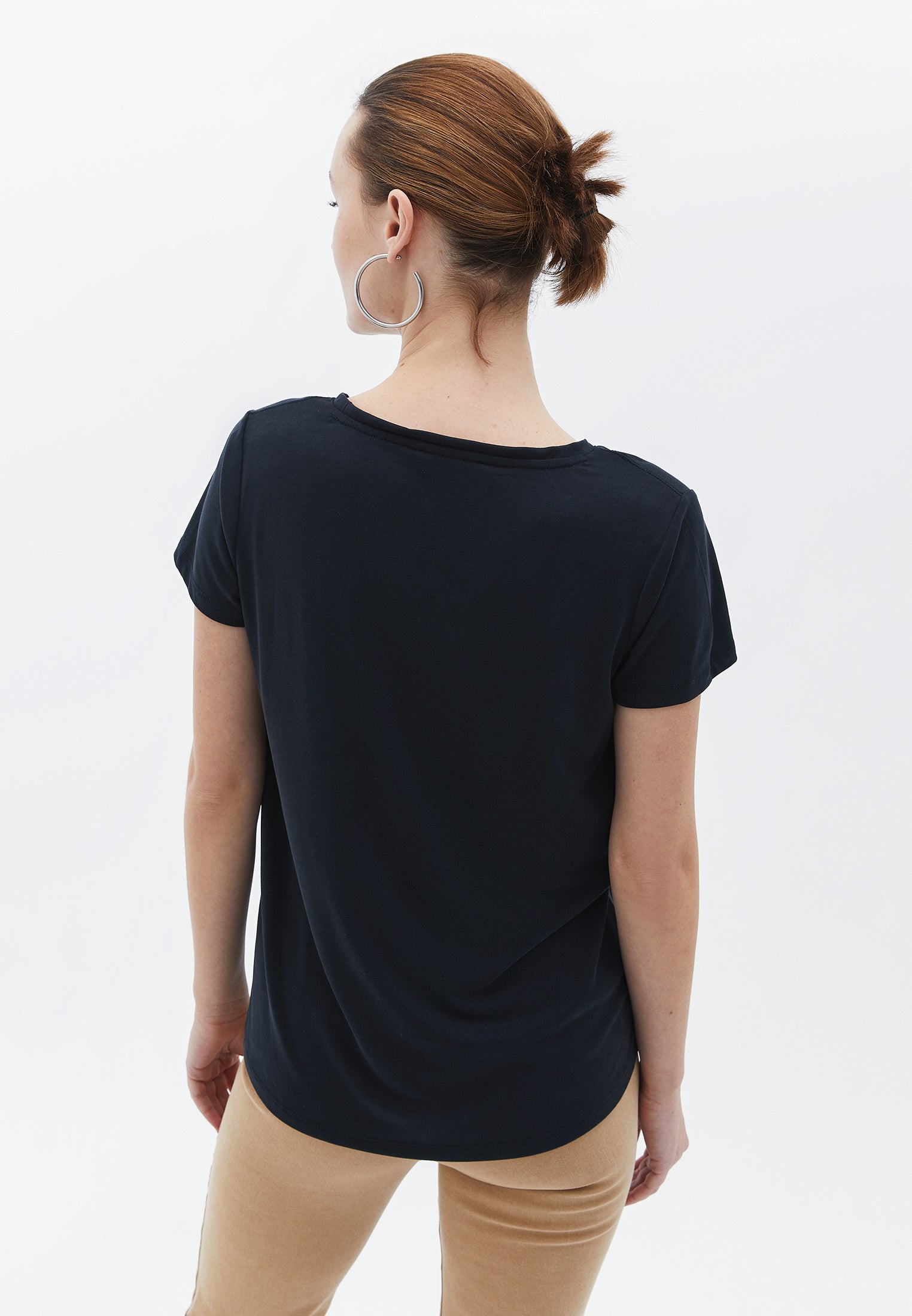 U neck short sleeve t-shirt - BLACK