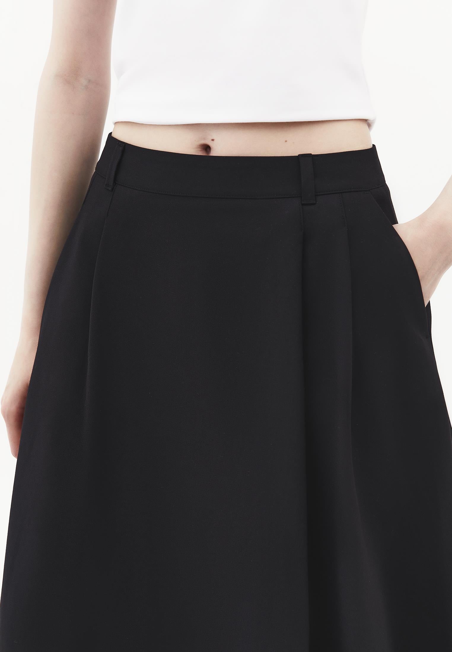 Long Pleated Flared Skirt - BLACK