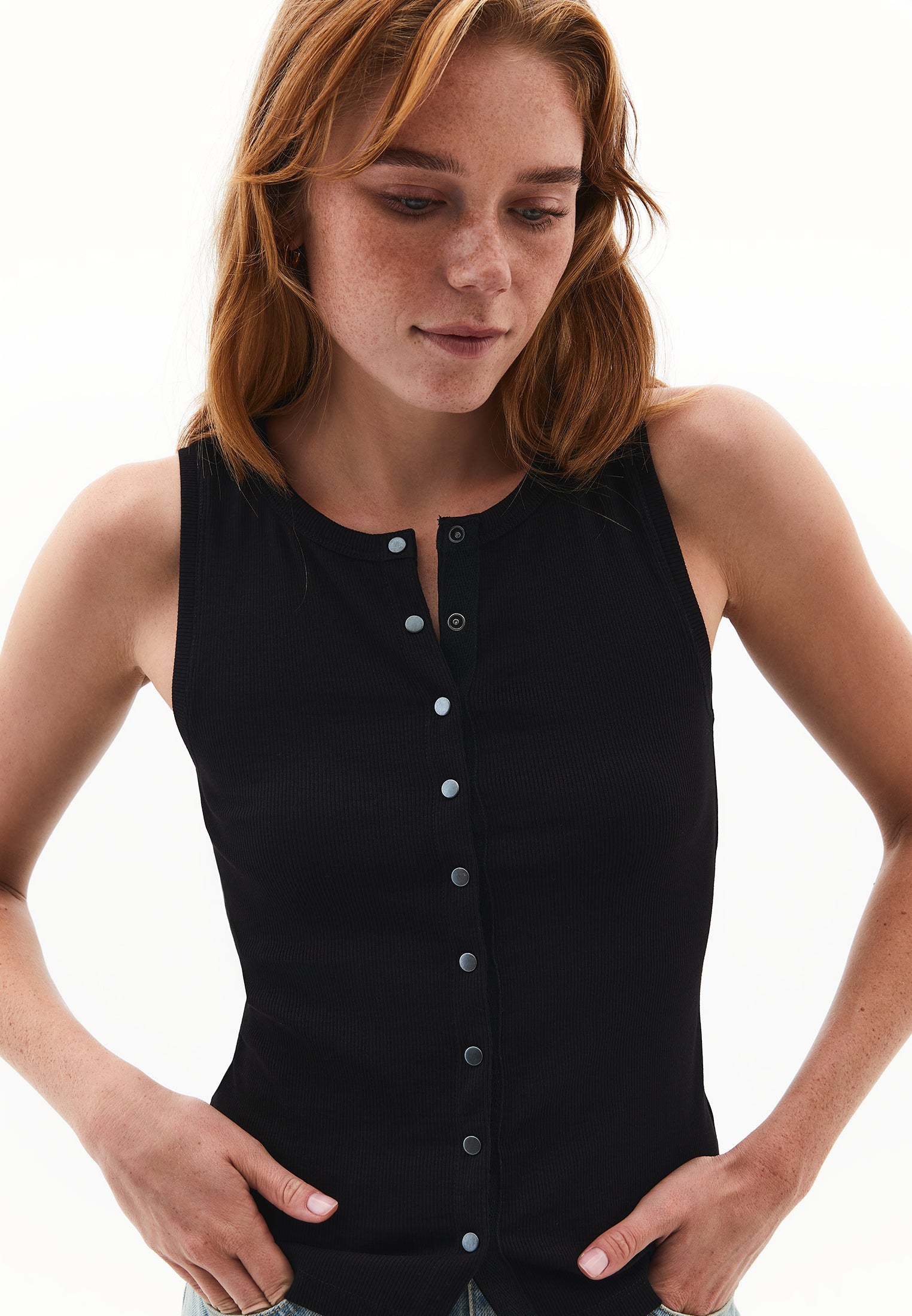 Sleeveless Tank With Crew Neck - BLACK