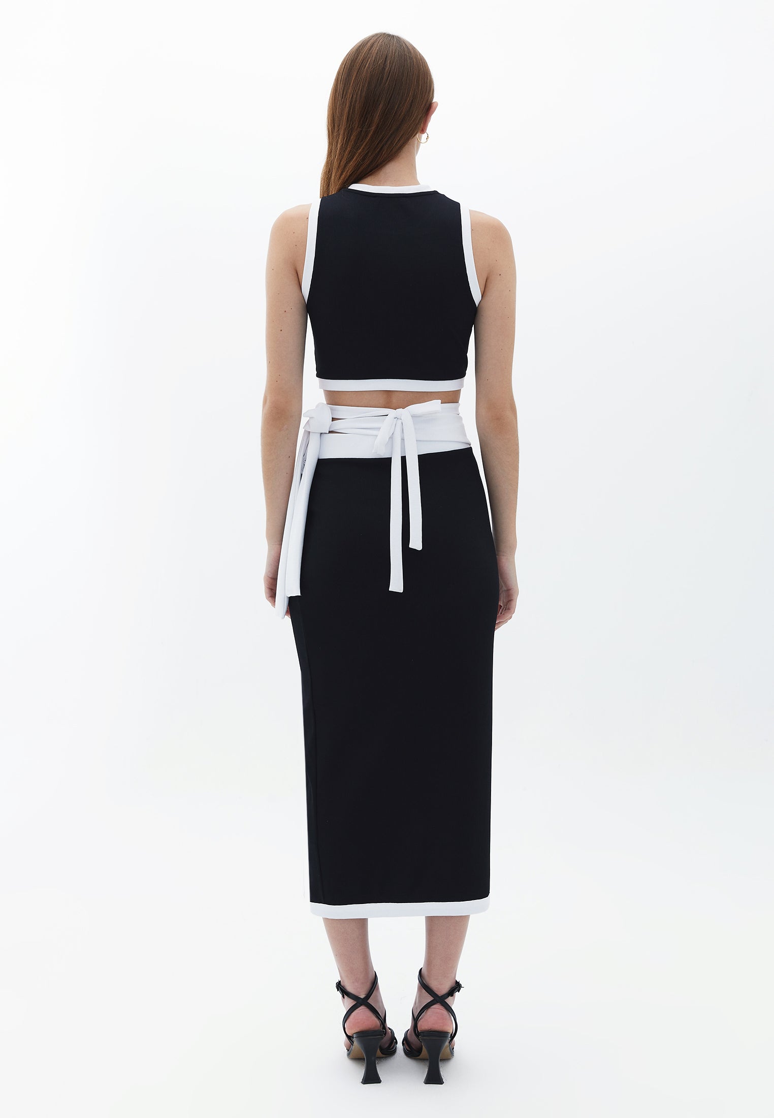 WRAP MIDI SKIRT - BLACK