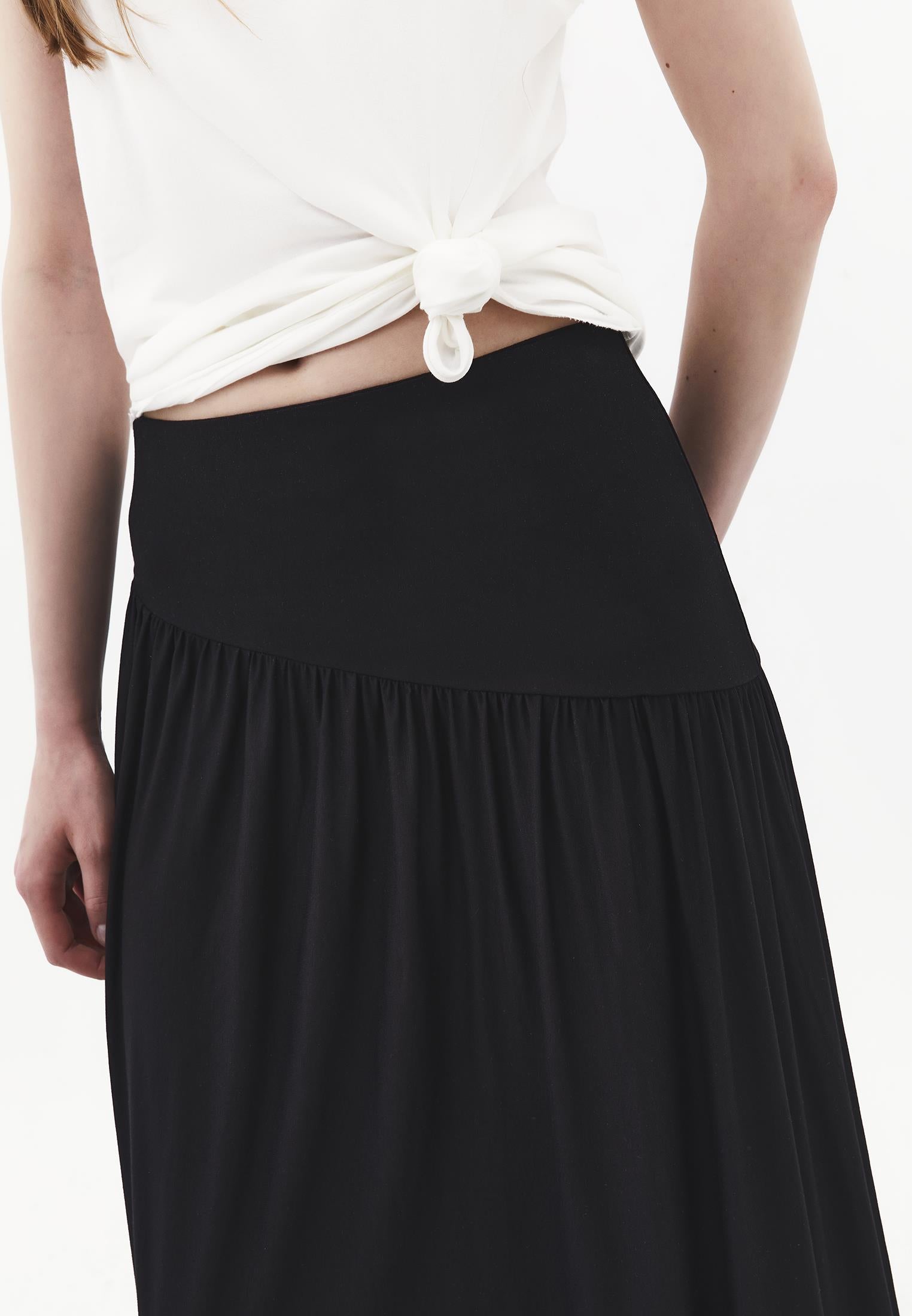 Flared Long Skirt - BLACK