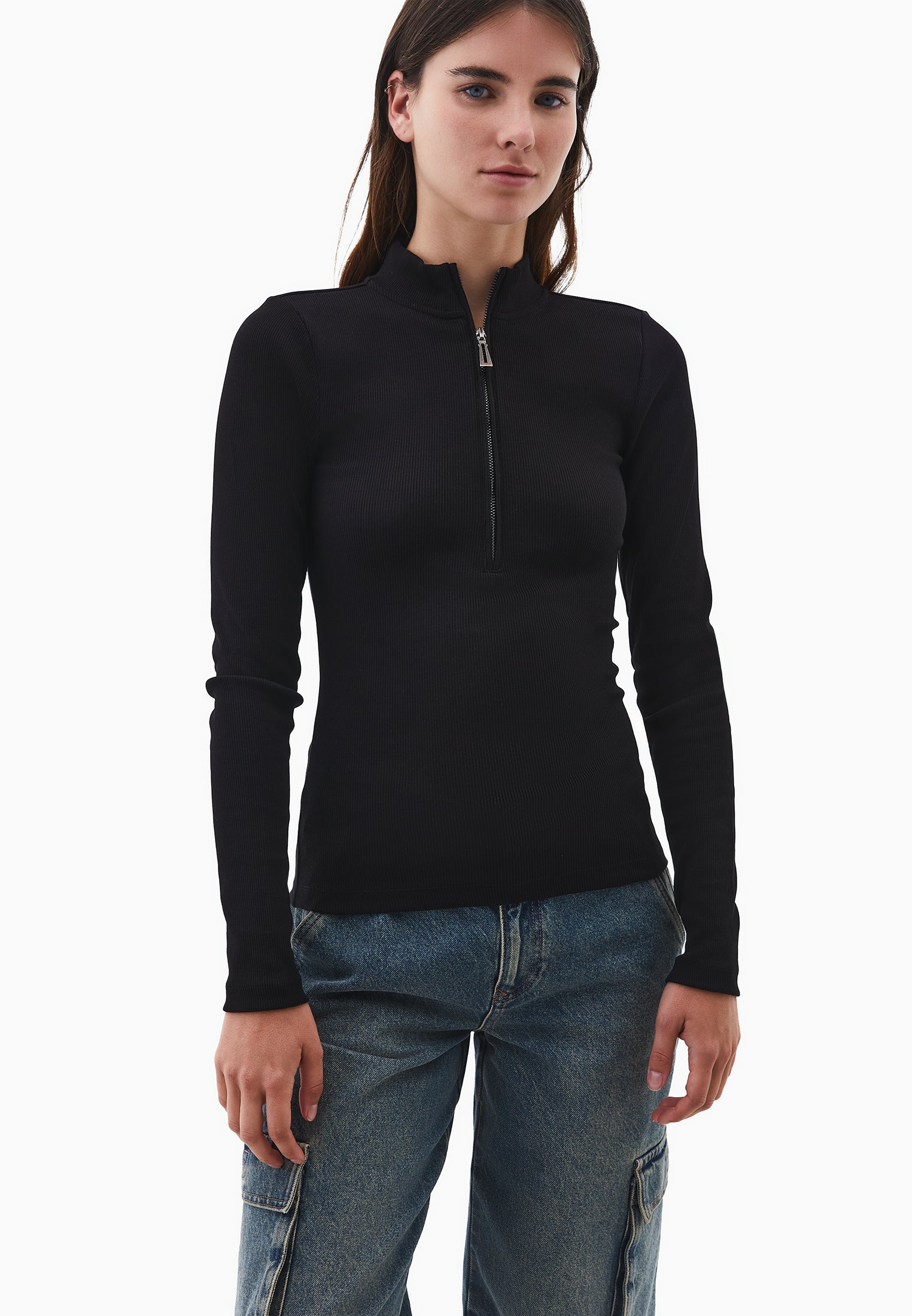 Zipper detailed high neck t-shirt - BLACK