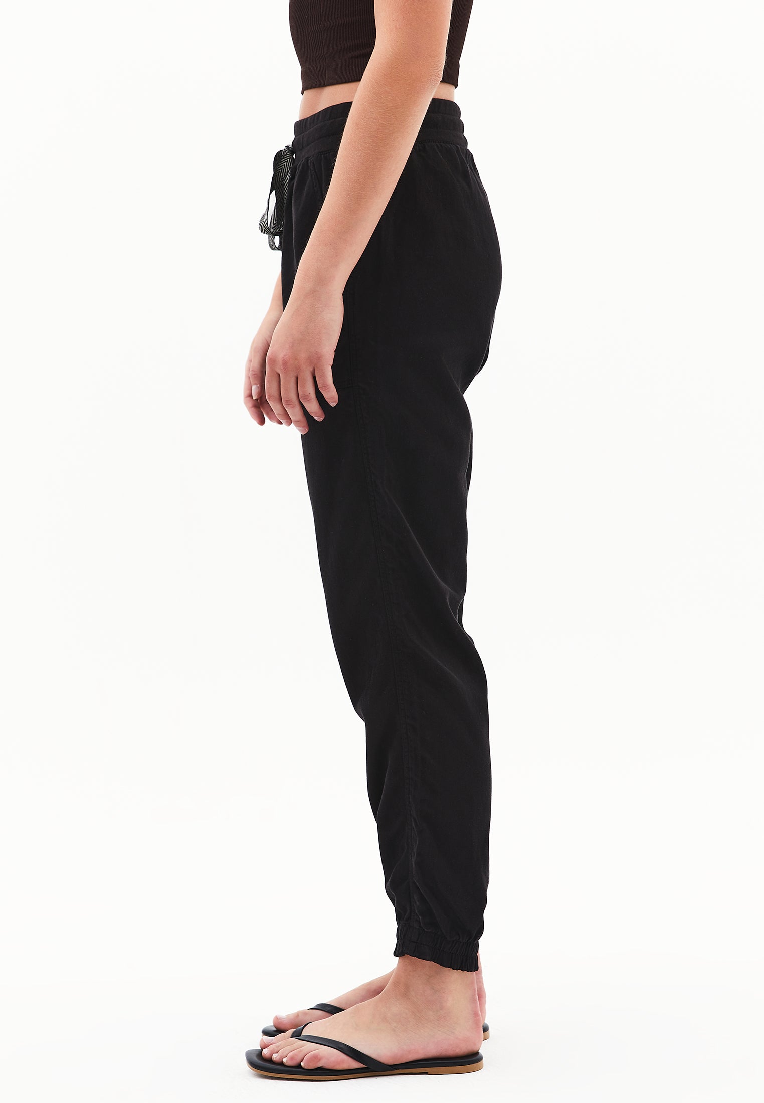 Detailed jogger pants - BLACK