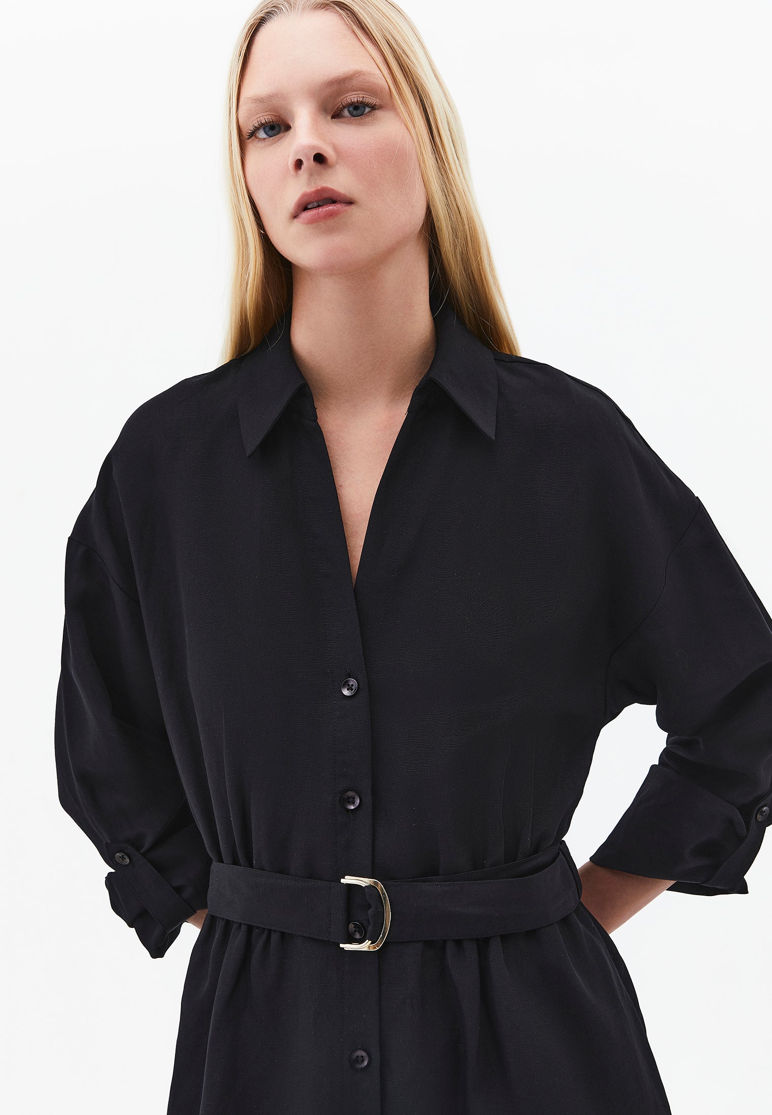 Long shirt collar dress with belt detail - BLACK