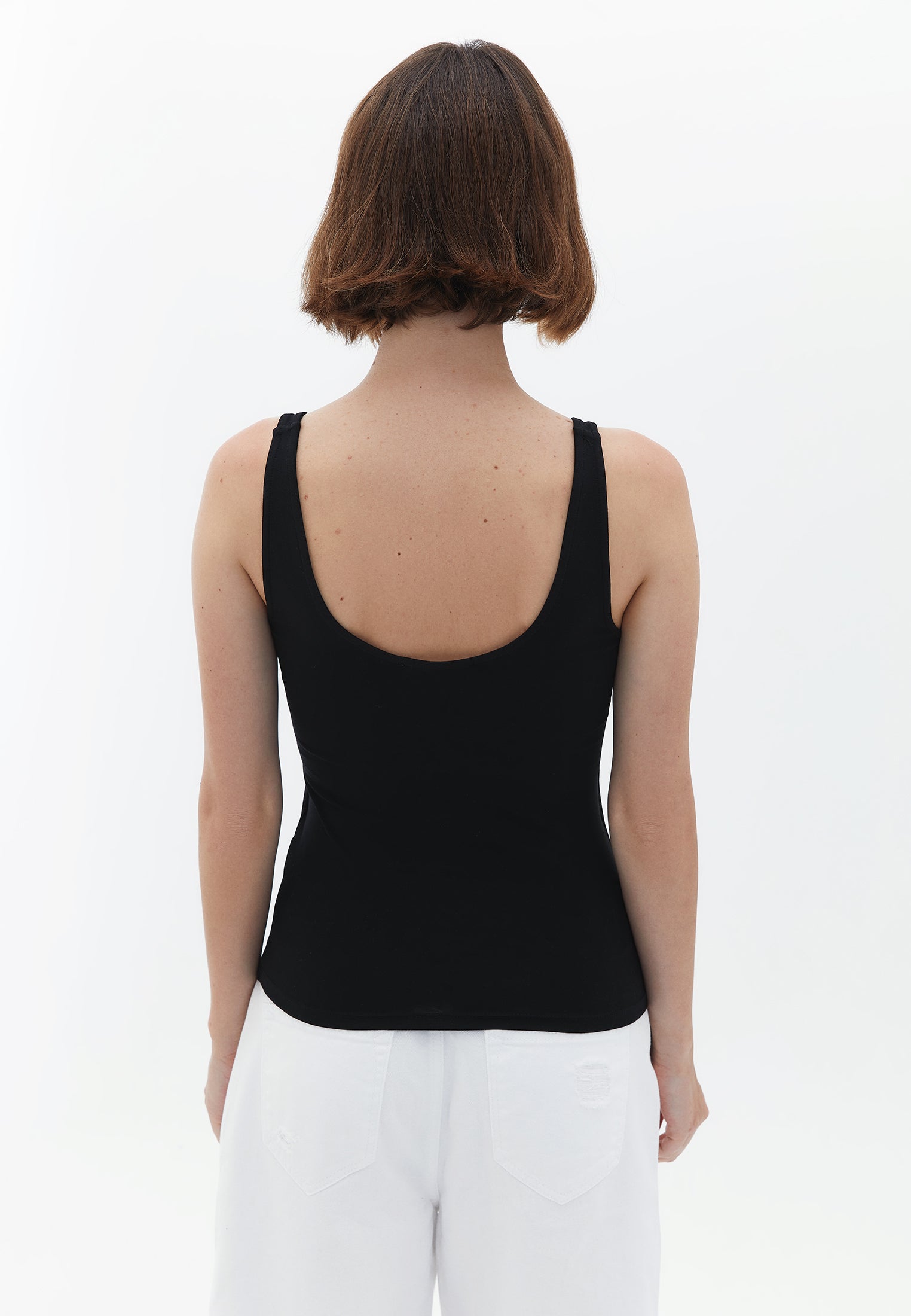 U neck tank top - BLACK