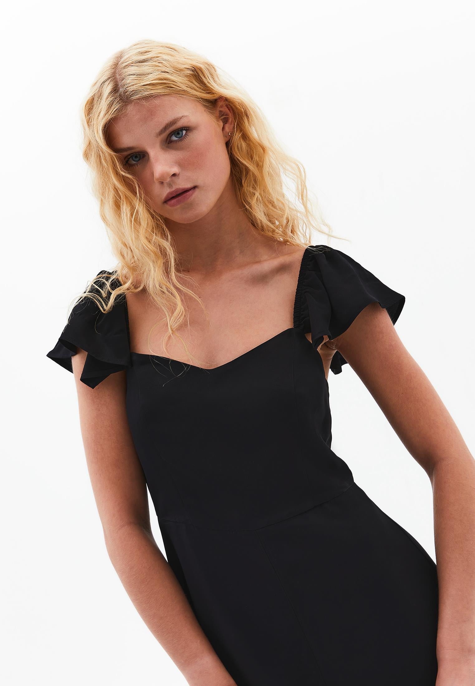 Sweetheart Neckline Midi Dress - BLACK