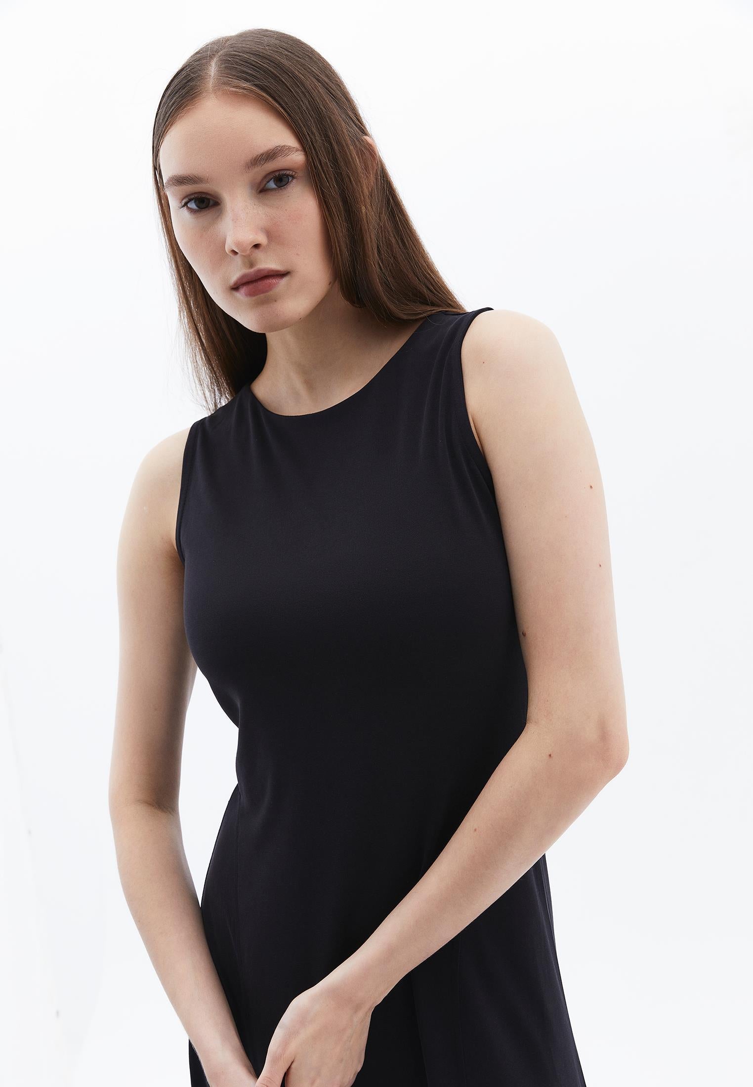 A Line Midi Dress - BLACK
