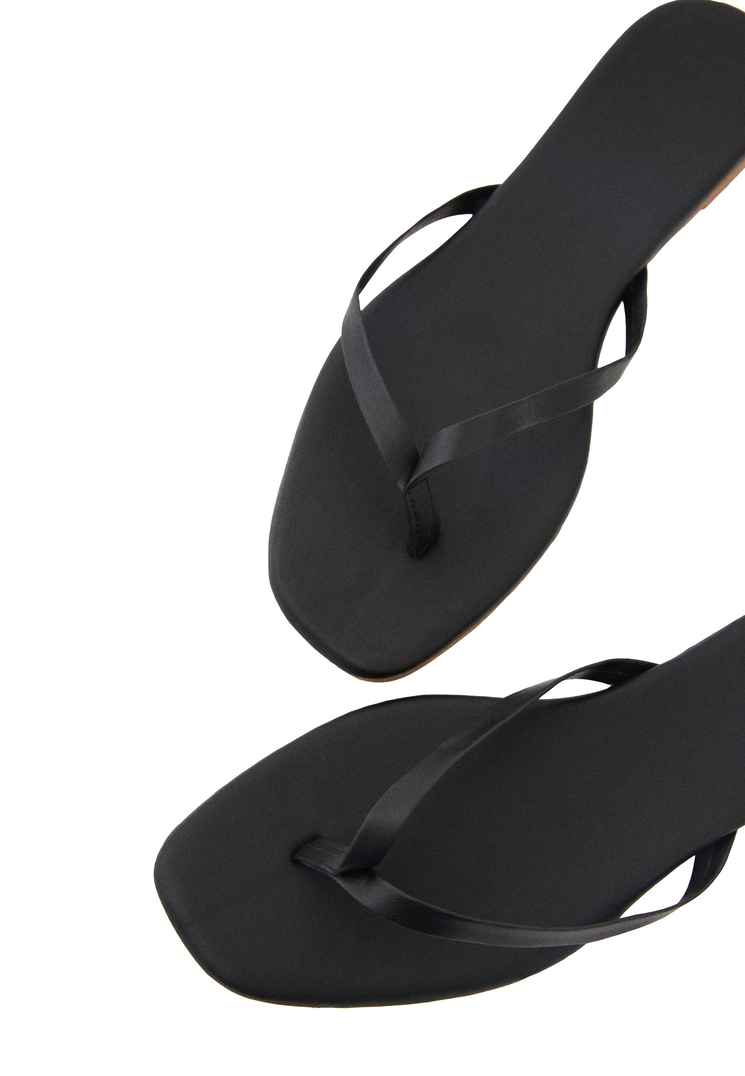 Women Polyurethane Slipper - BLACK
