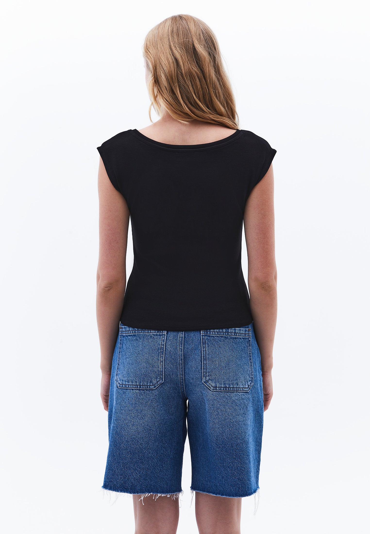 Boat Neck Short Sleeve T-Shirt - BLACK