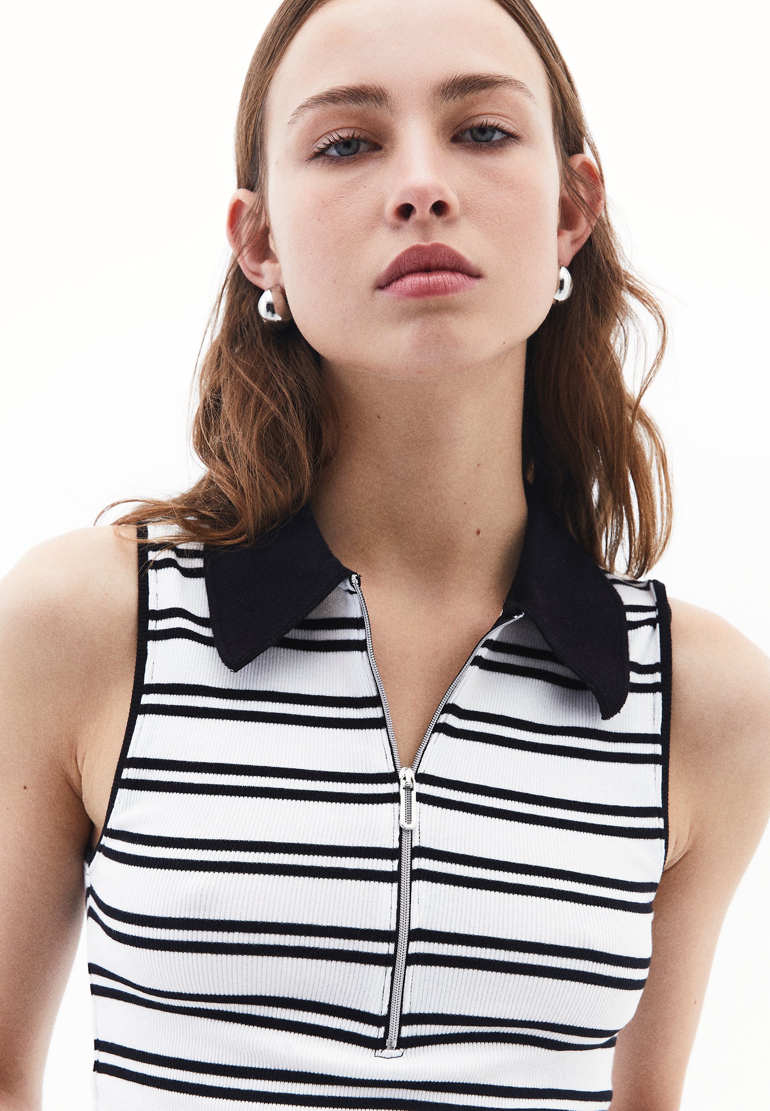 Polo Collar Tank Top - WHITE/BLACK