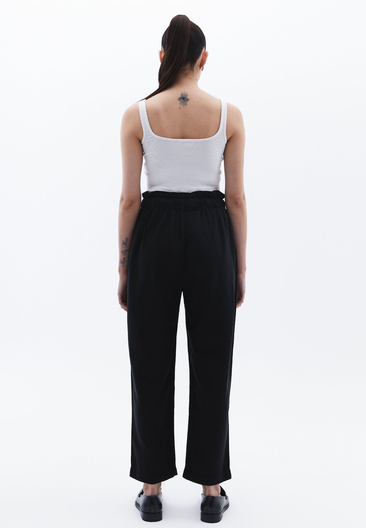 Pleated Tencel Baggy Pants - Black
