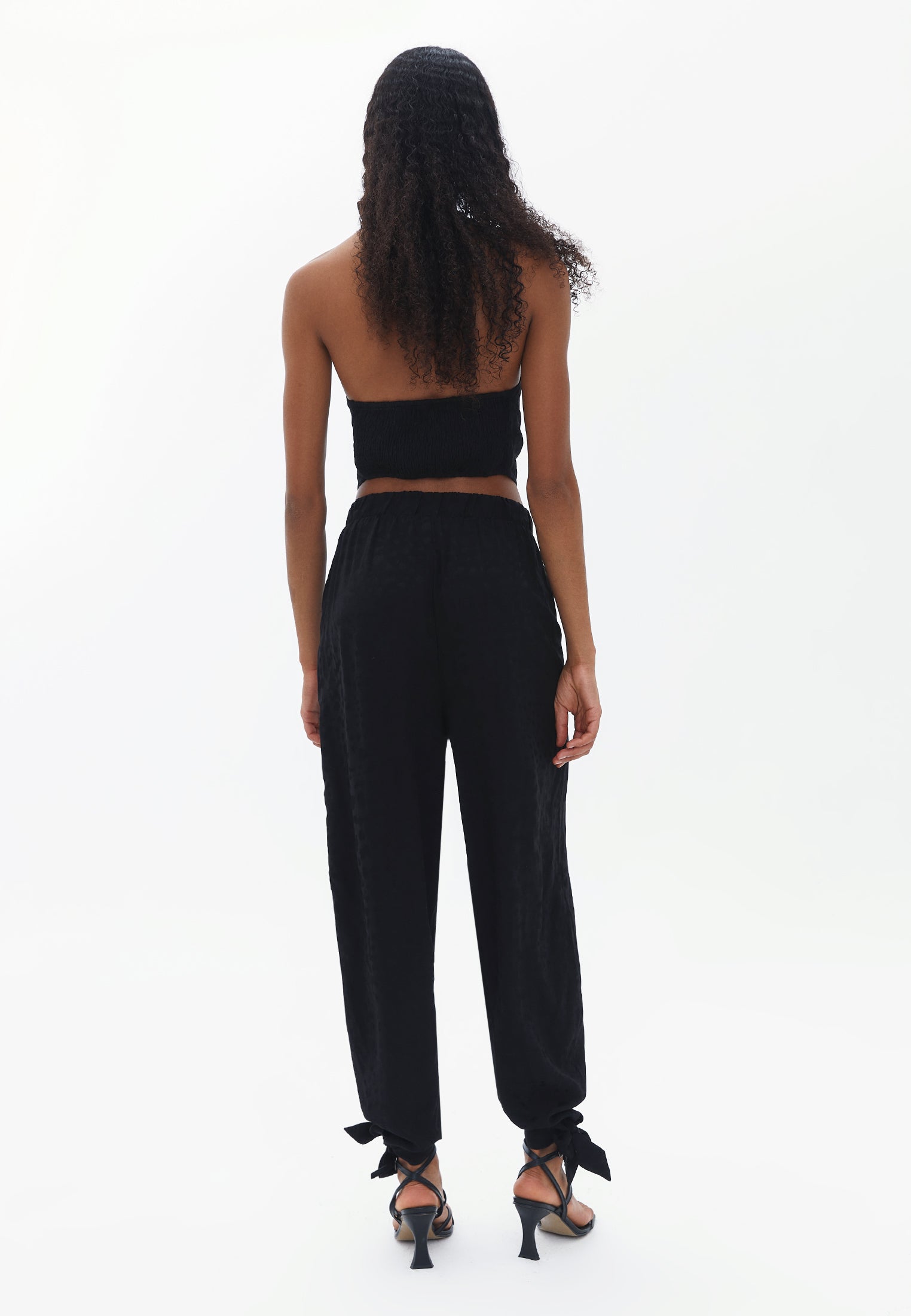 JOGGER PANTS - BLACK