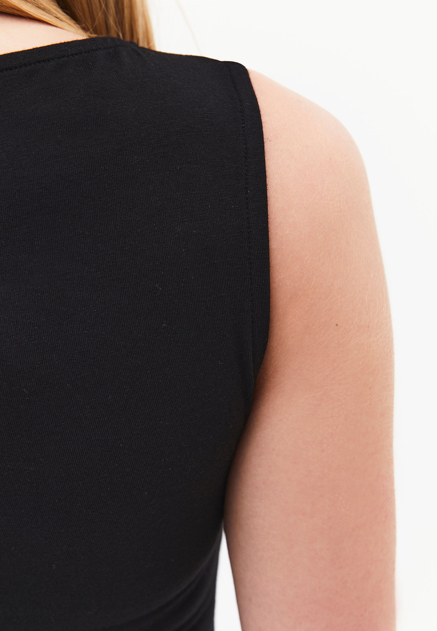 Boat Neck Tank Top - BLACK