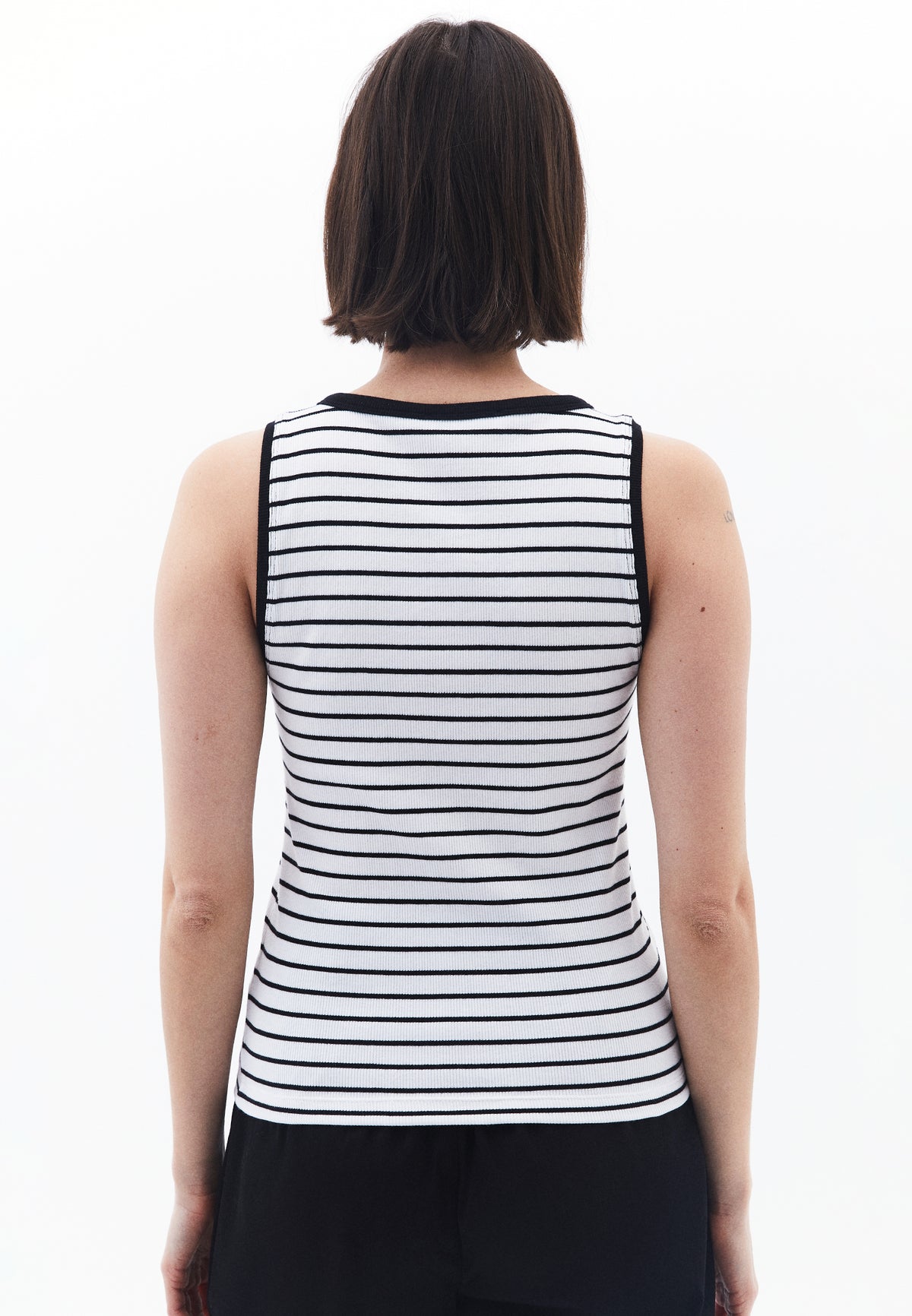 Crew Neck Striped Tank Top - Black/White