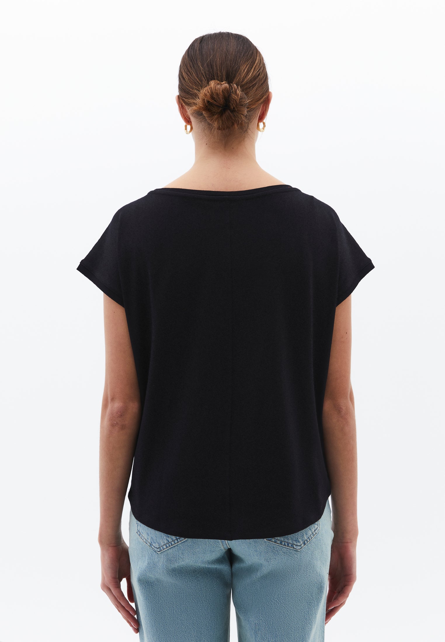 Boat Neck Sleeveless T-Shirt - BLACK
