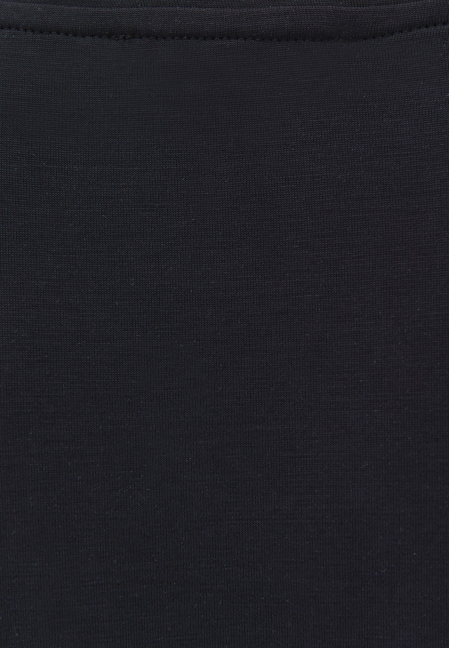 V Neck T-Shirt - BLACK